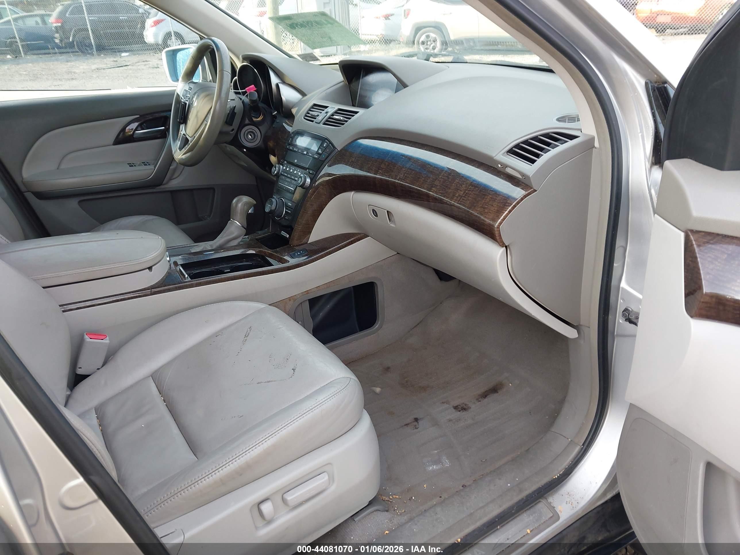 ACURA MDX image 5