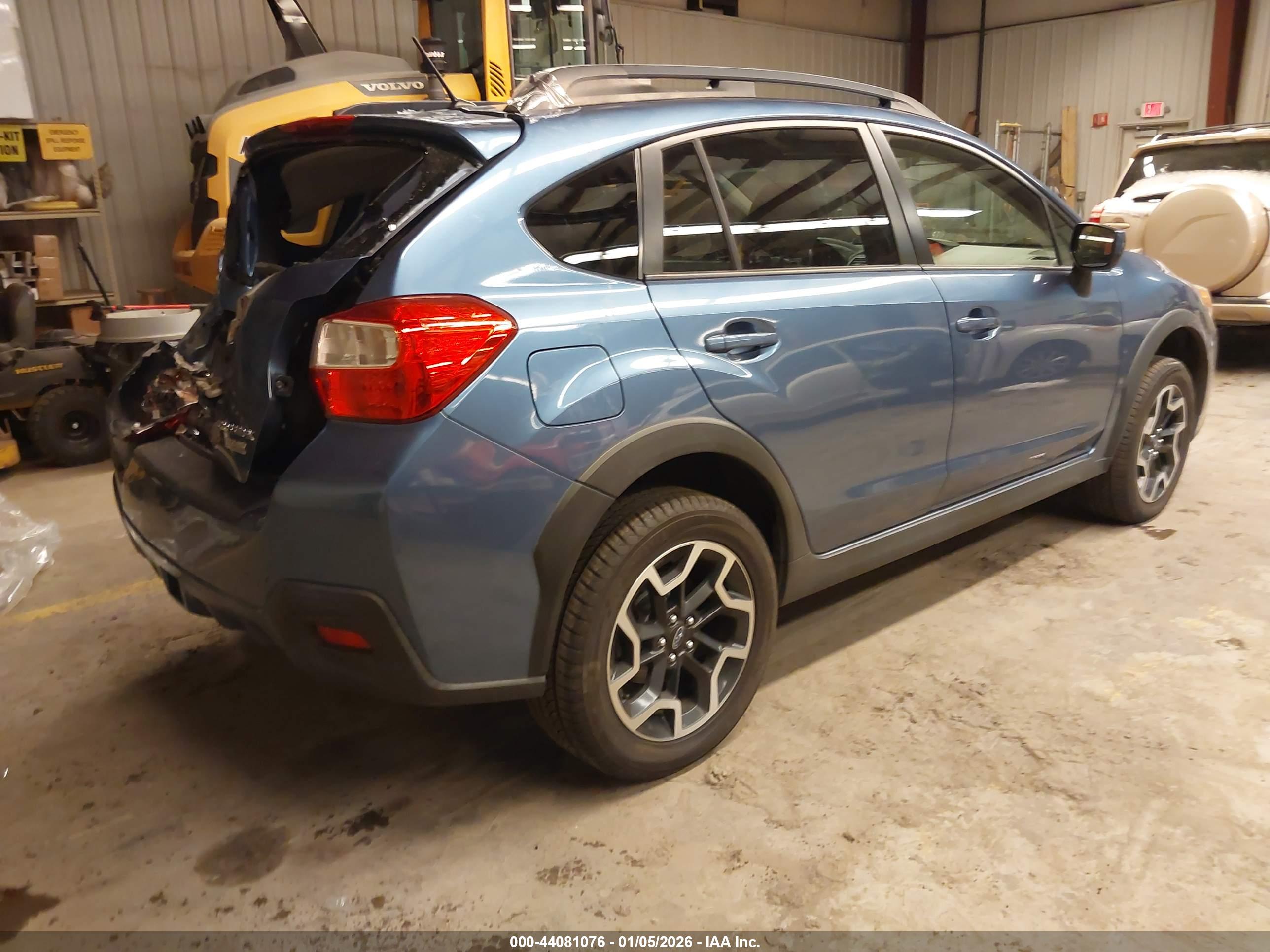 SUBARU CROSSTREK image 4