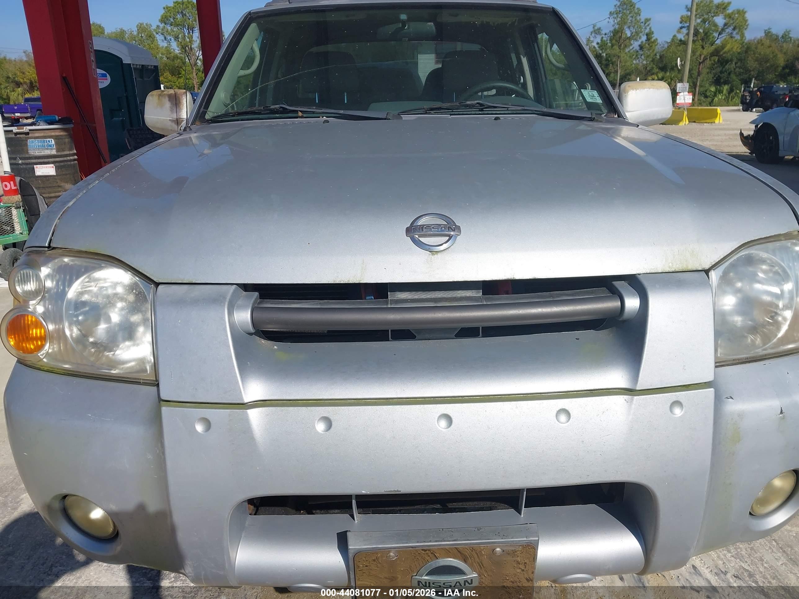 NISSAN FRONTIER image 6