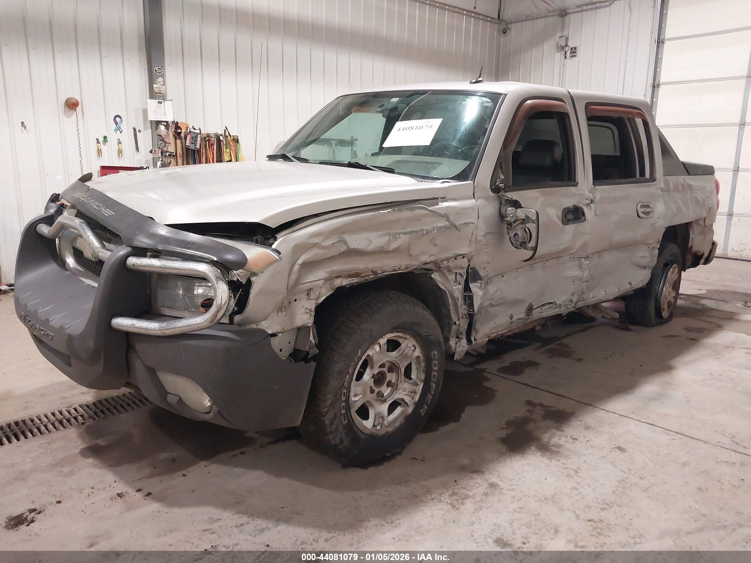 CHEVROLET AVALANCHE image 2