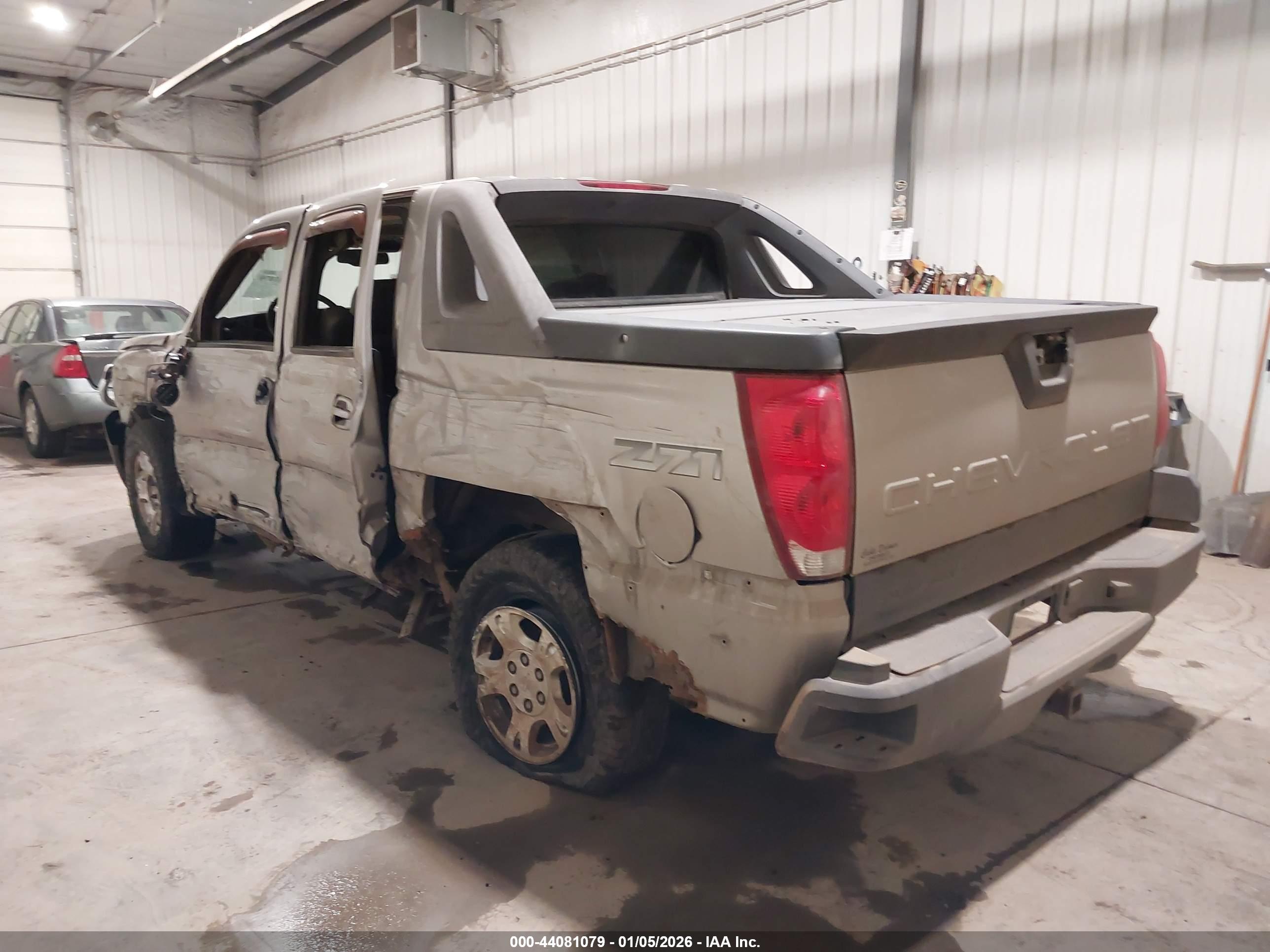 CHEVROLET AVALANCHE image 3