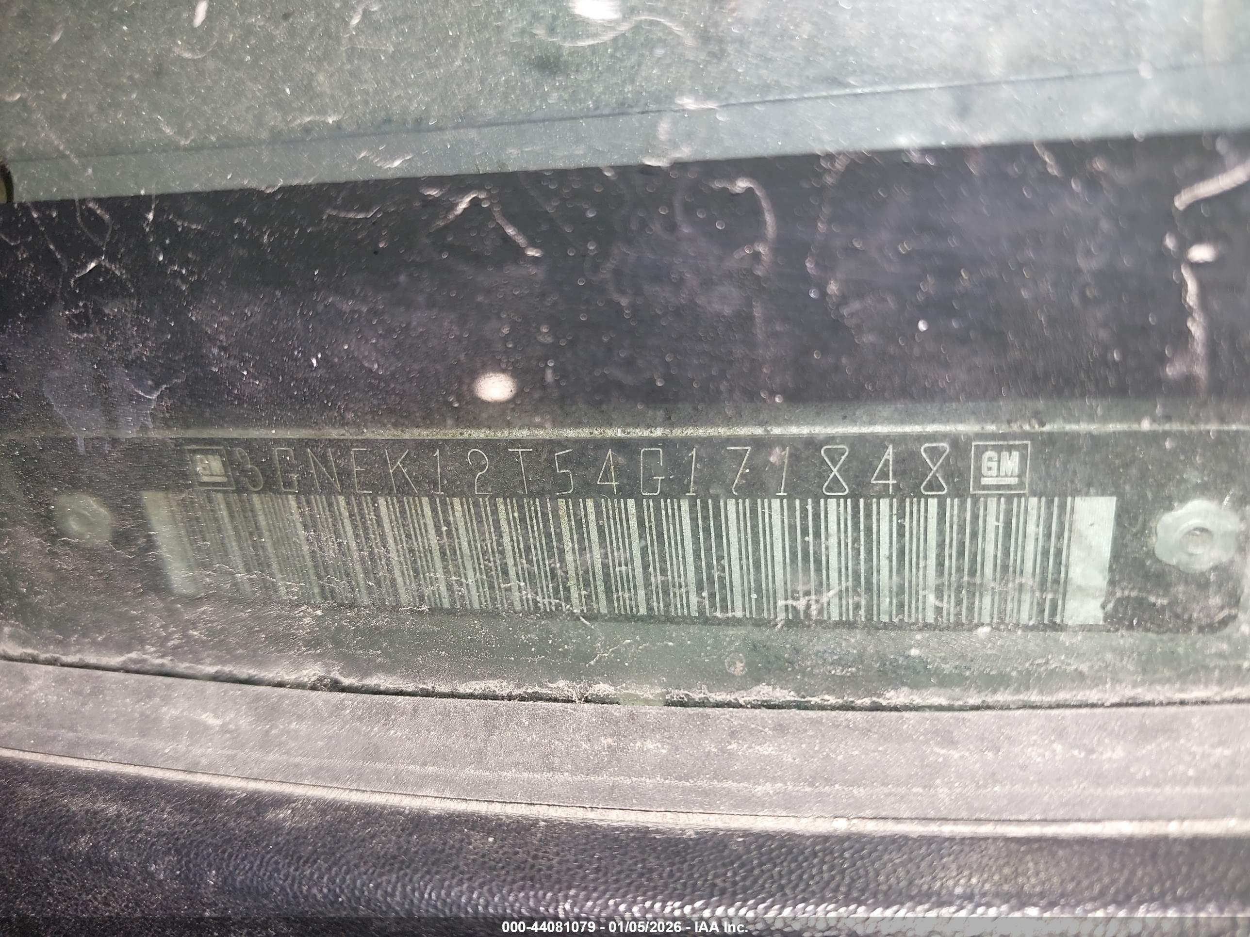 CHEVROLET AVALANCHE image 9