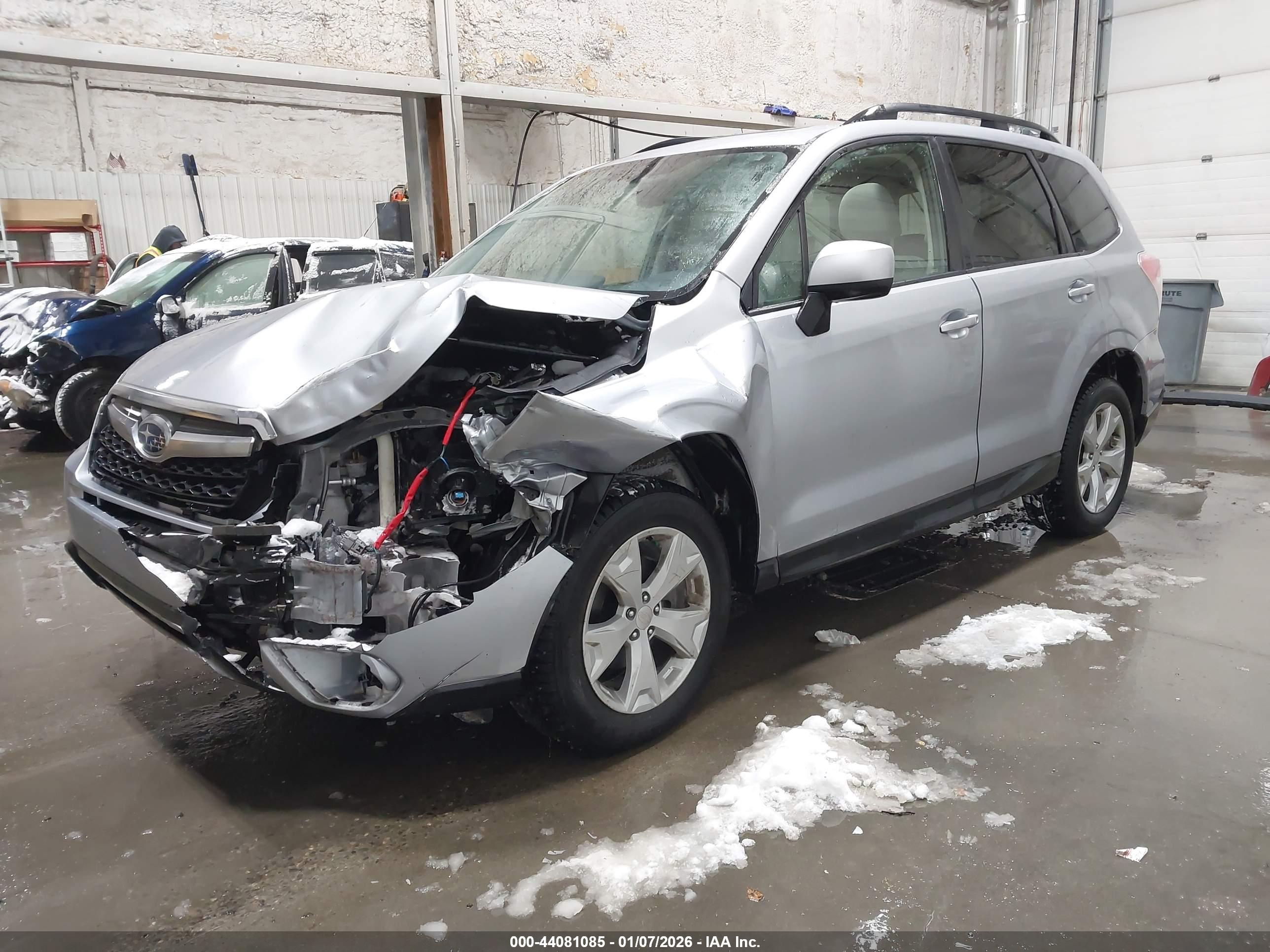 SUBARU FORESTER image 2