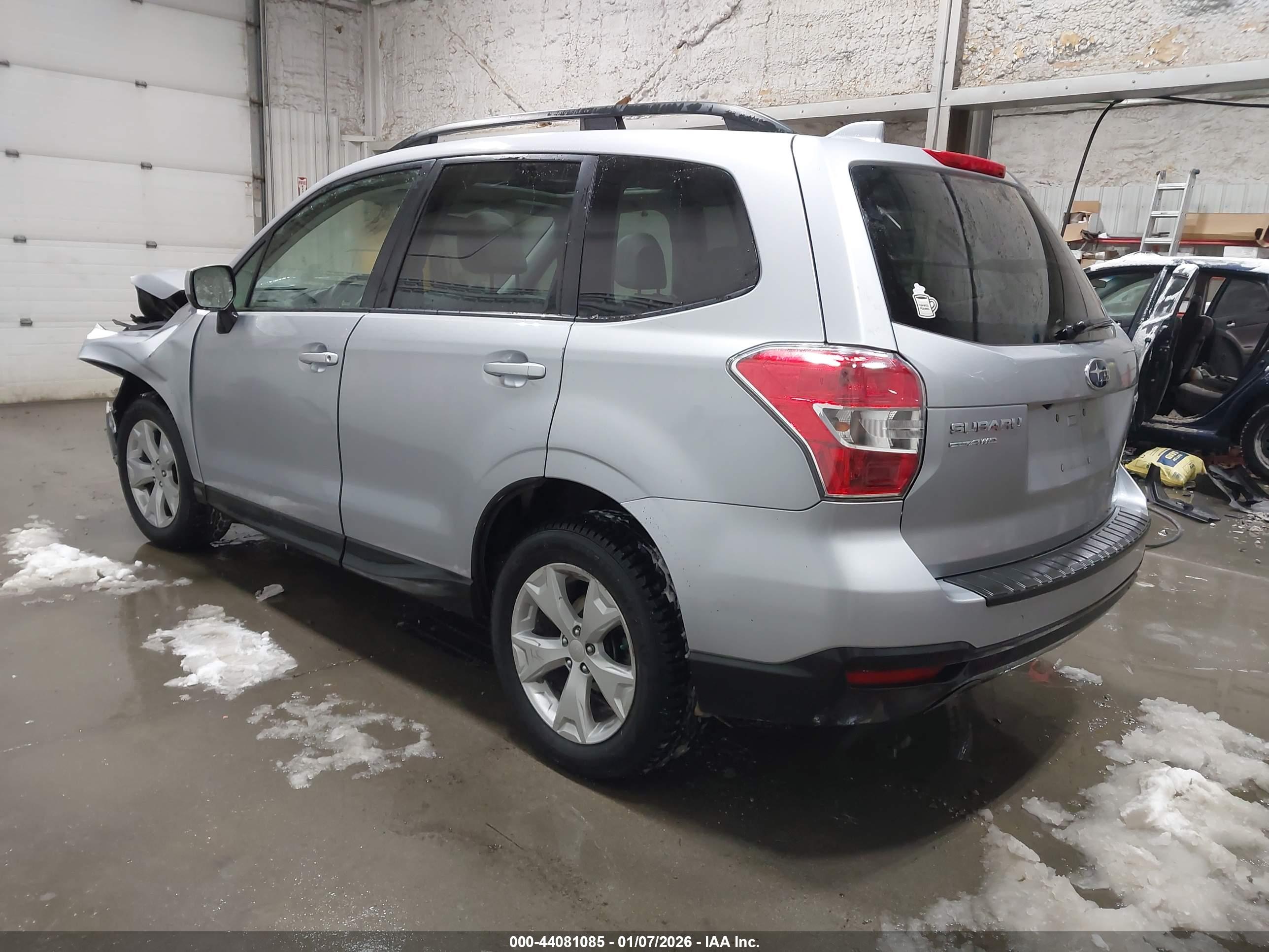 SUBARU FORESTER image 3