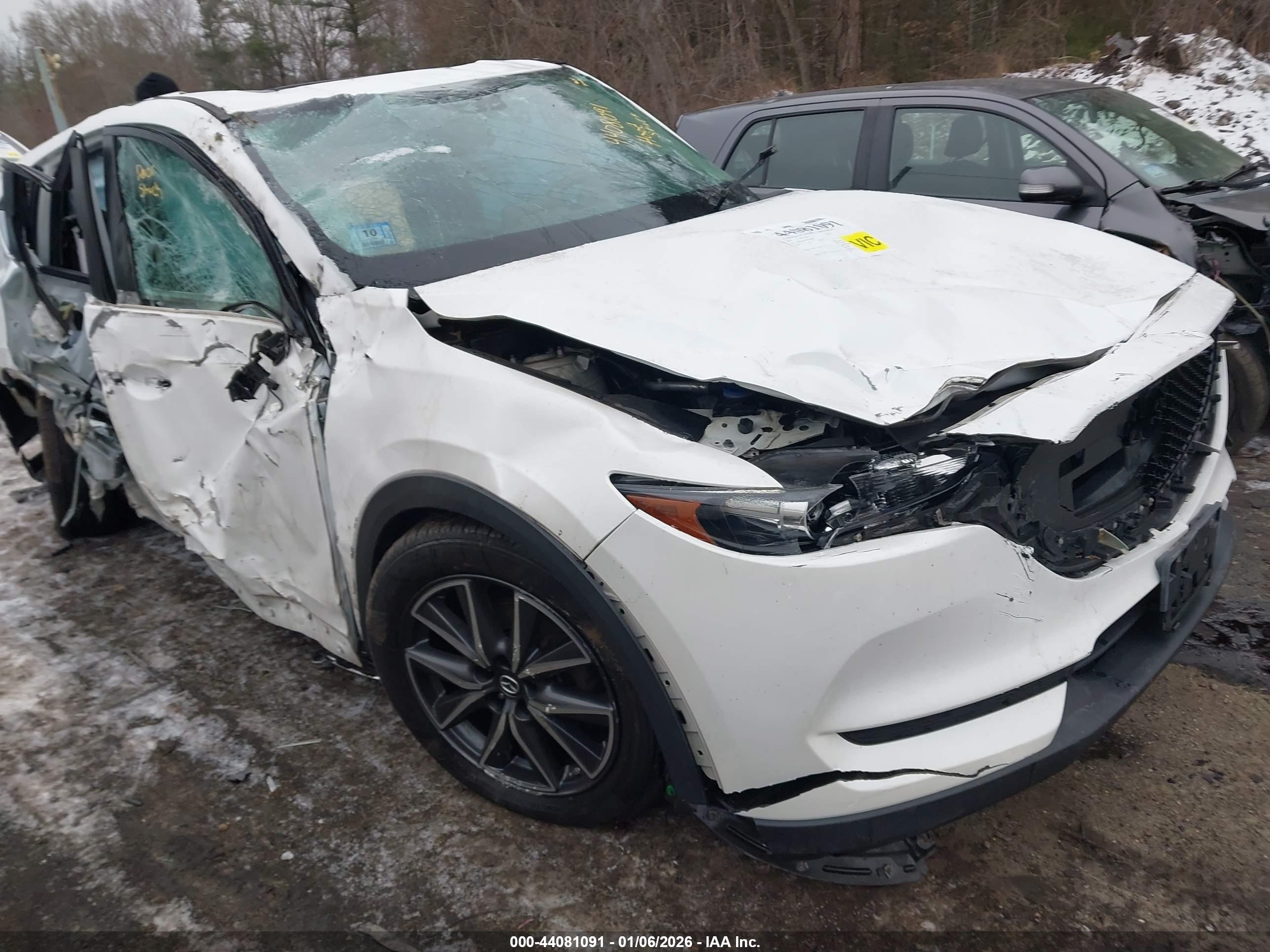 MAZDA CX-5 image 6