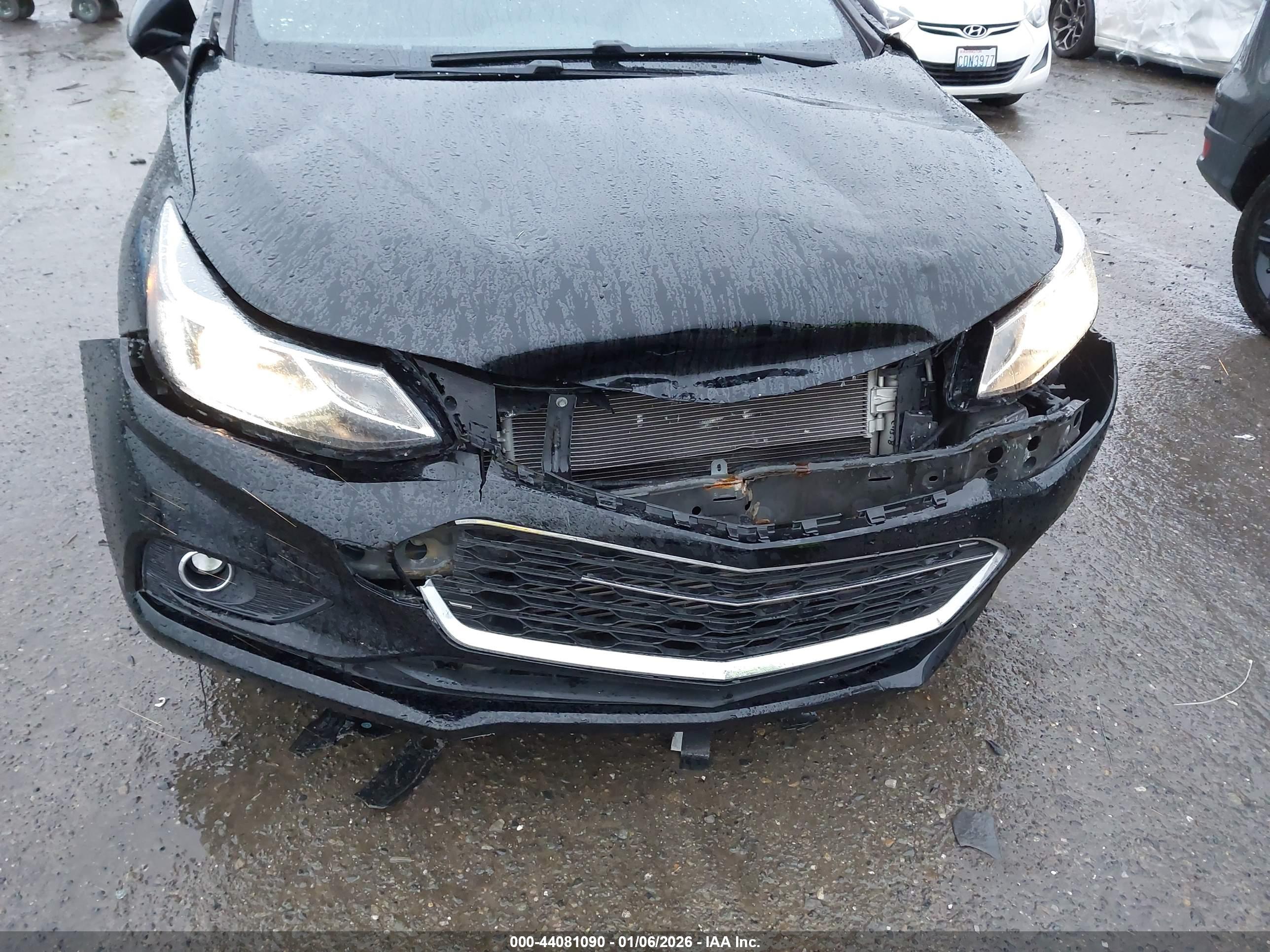 CHEVROLET CRUZE image 6