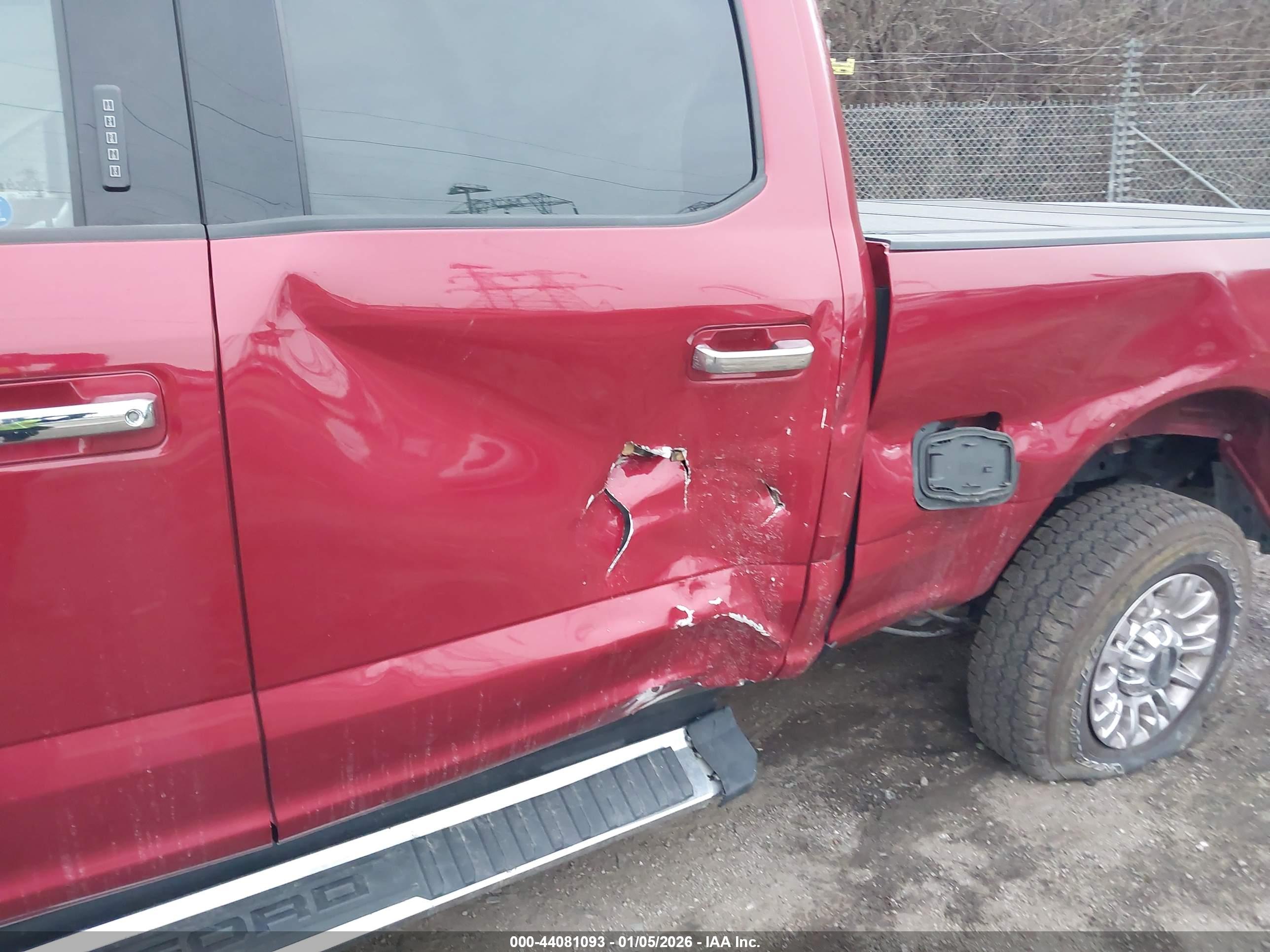 FORD F-350 image 6