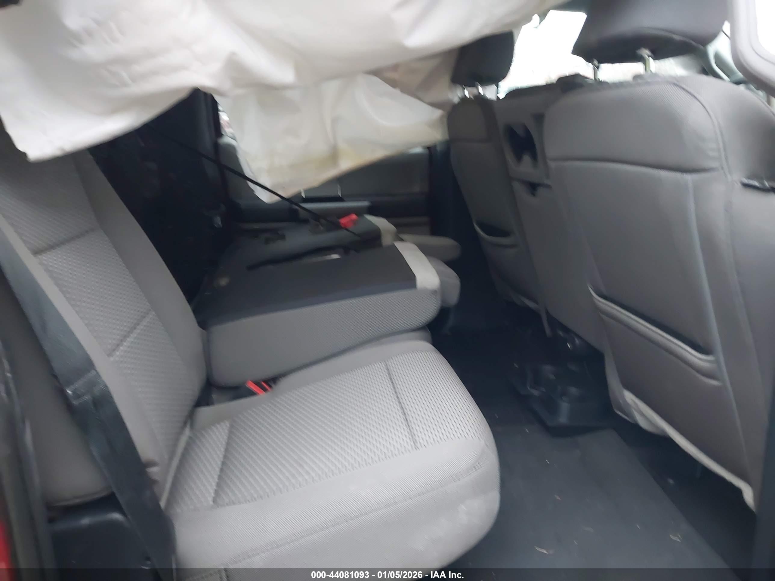 FORD F-350 image 8