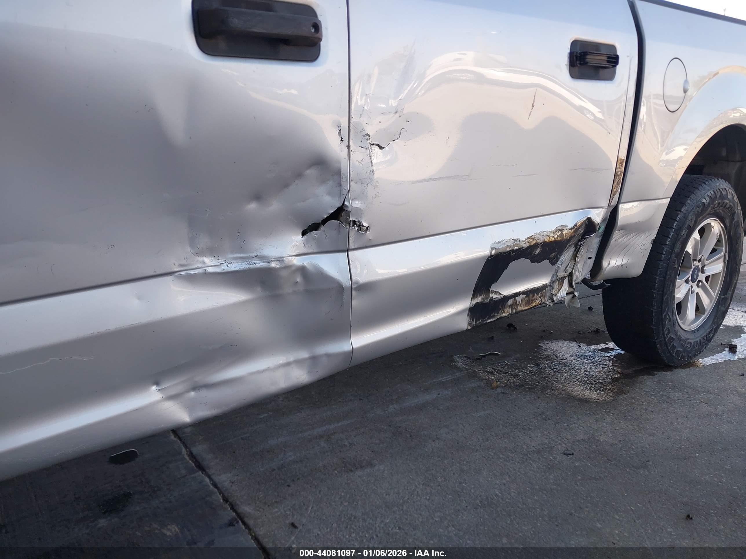 FORD F-150 image 6