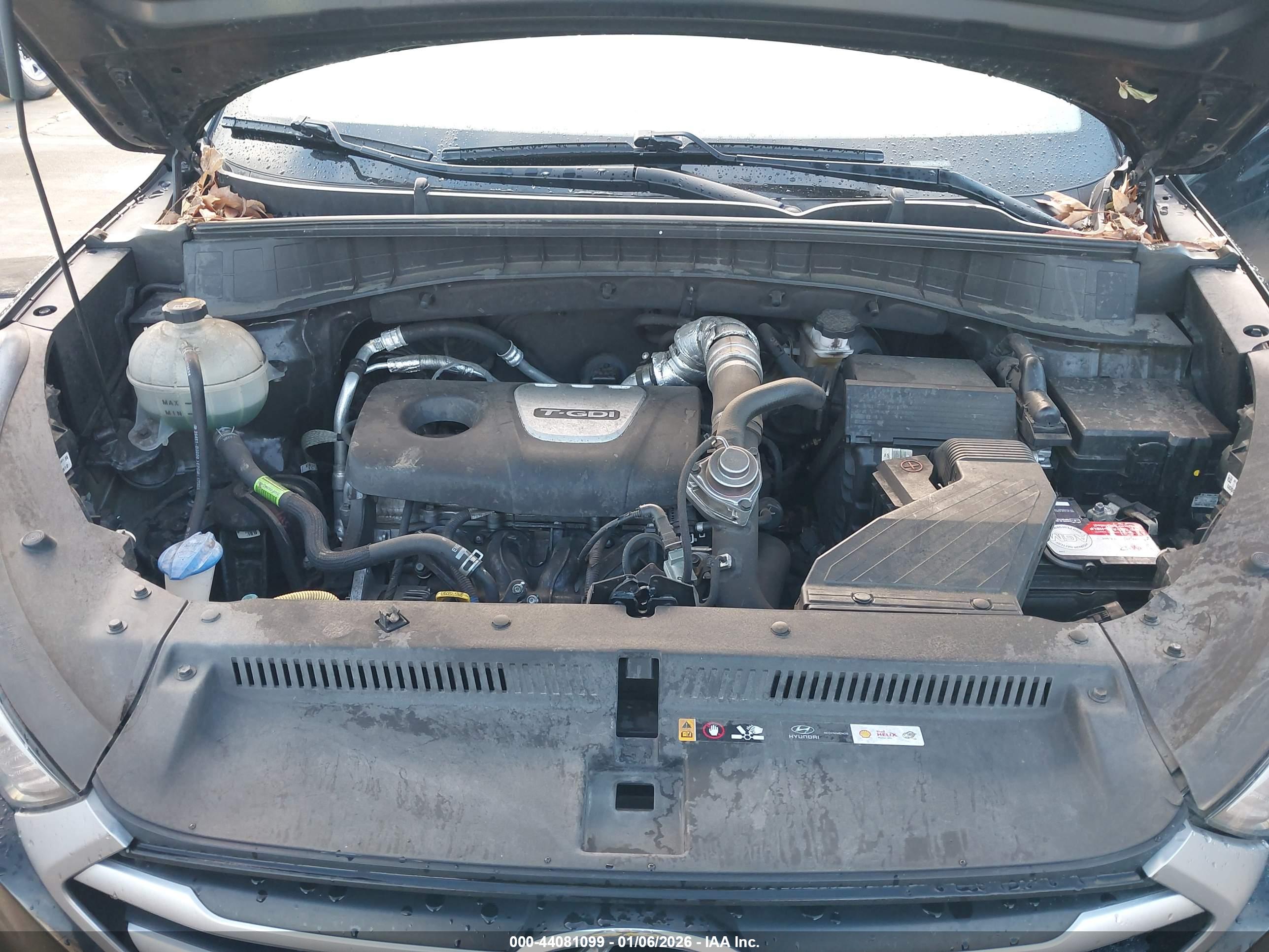 HYUNDAI TUCSON image 10