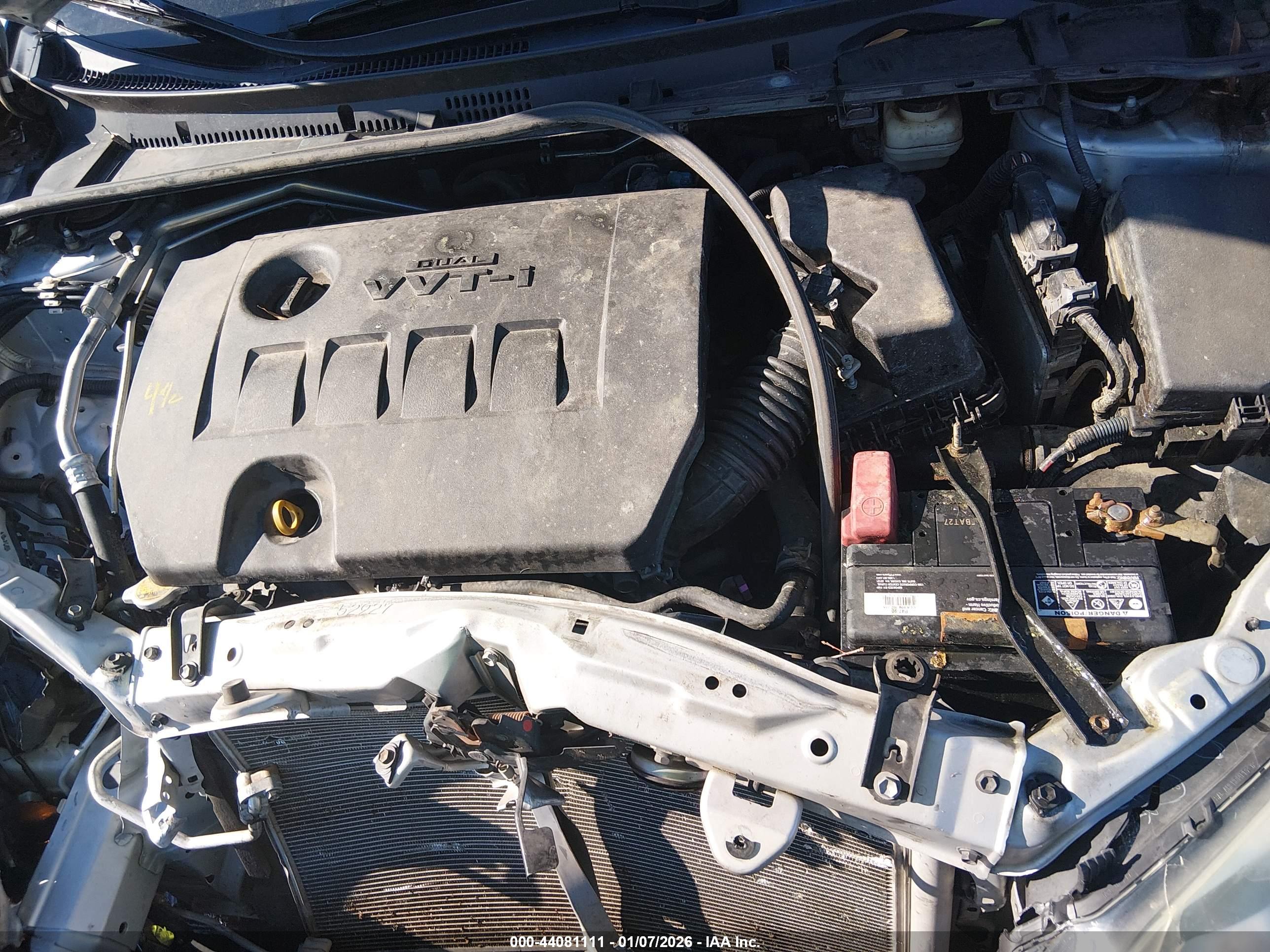 TOYOTA COROLLA image 10