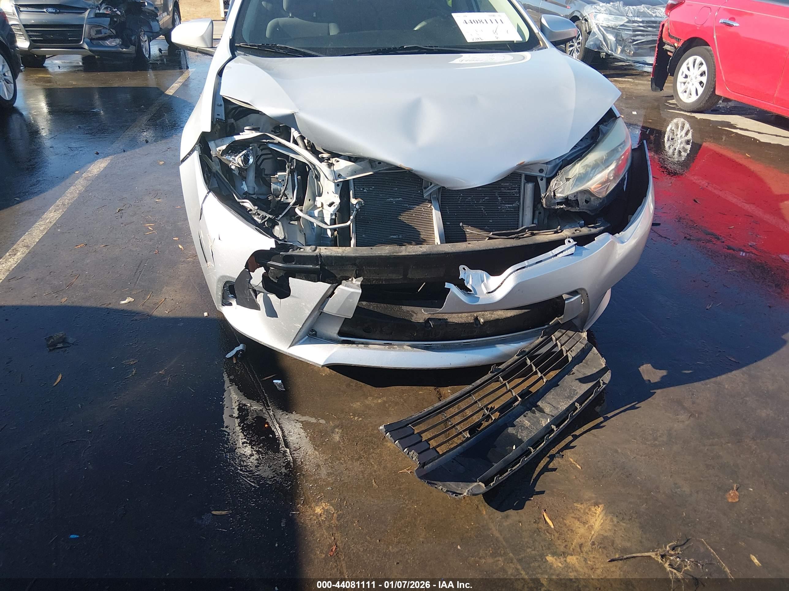 TOYOTA COROLLA image 6