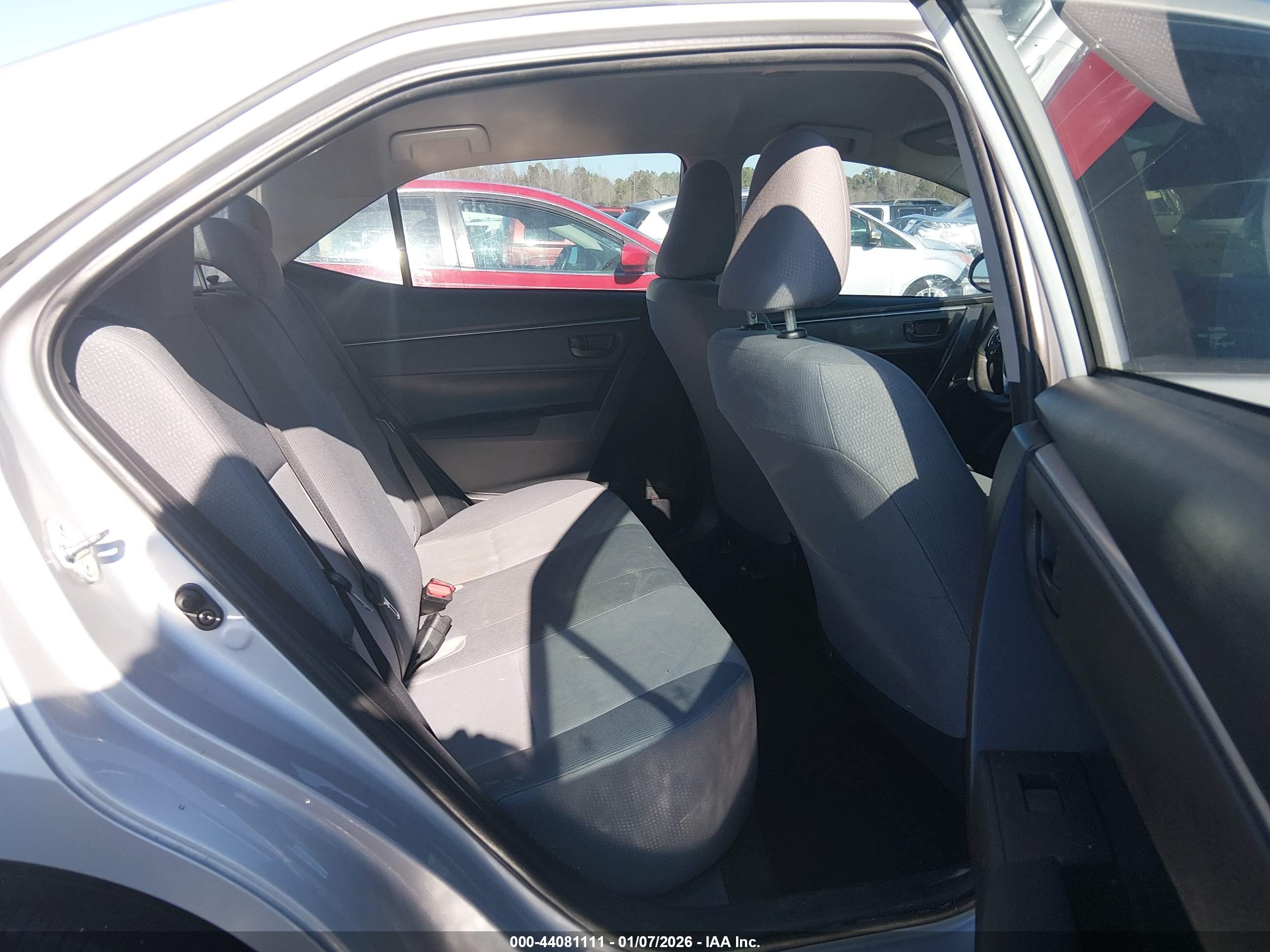 TOYOTA COROLLA image 8