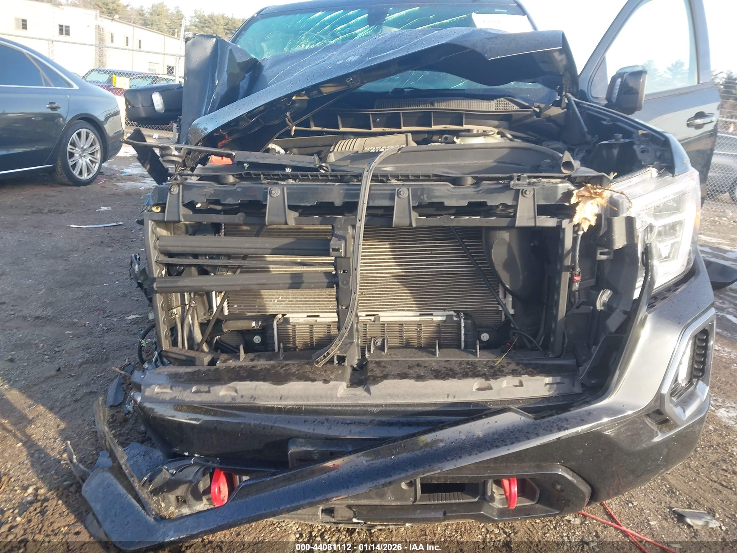 GMC SIERRA image 6