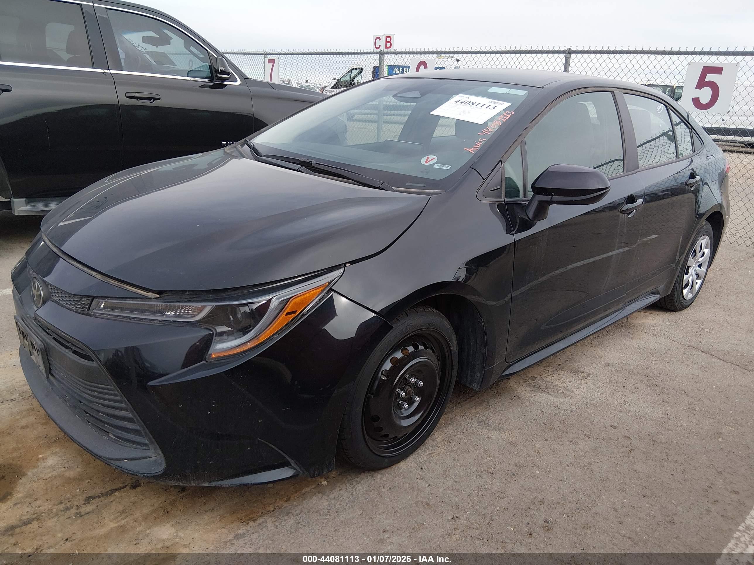 TOYOTA COROLLA image 2