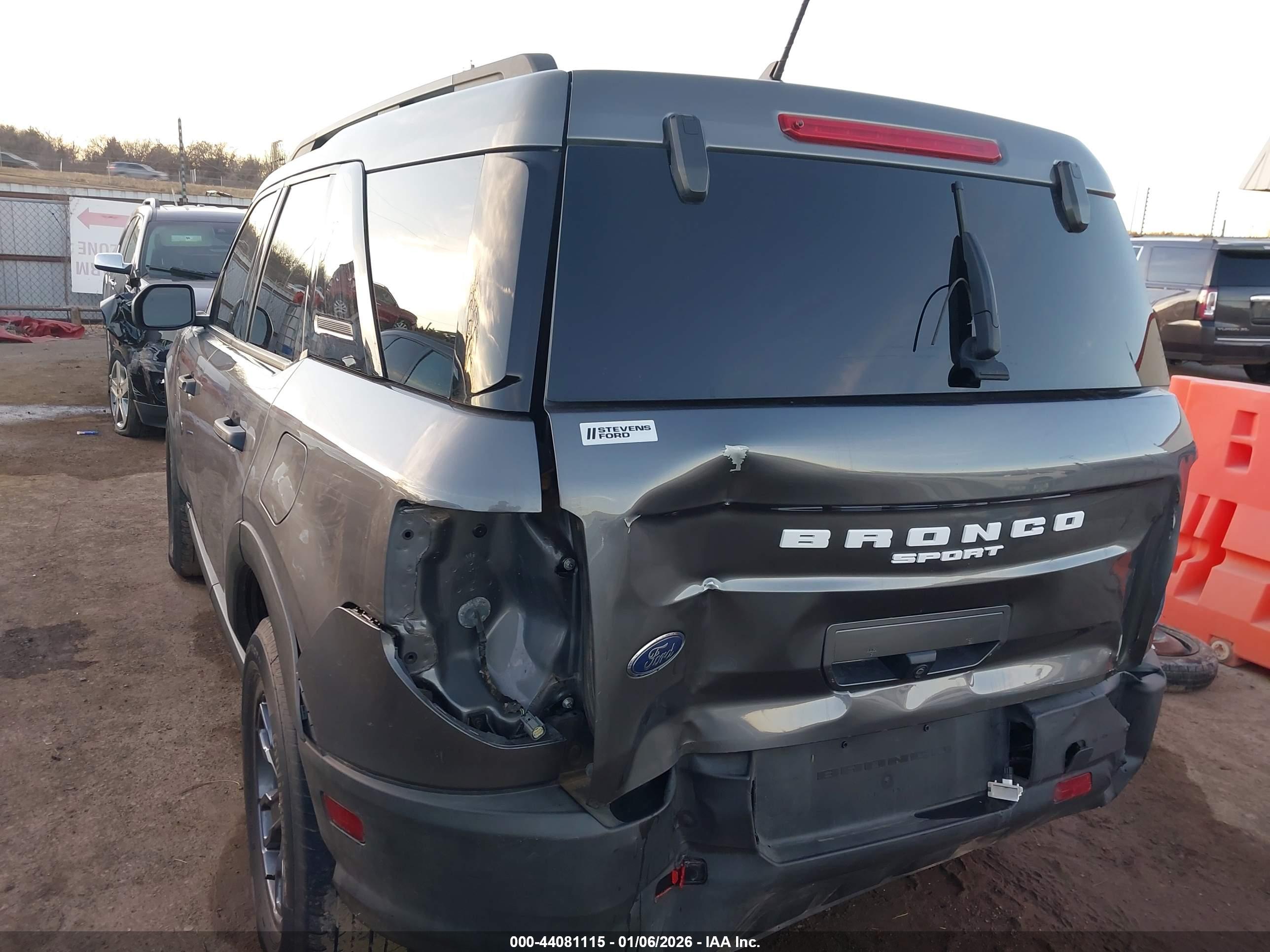 FORD BRONCO image 6