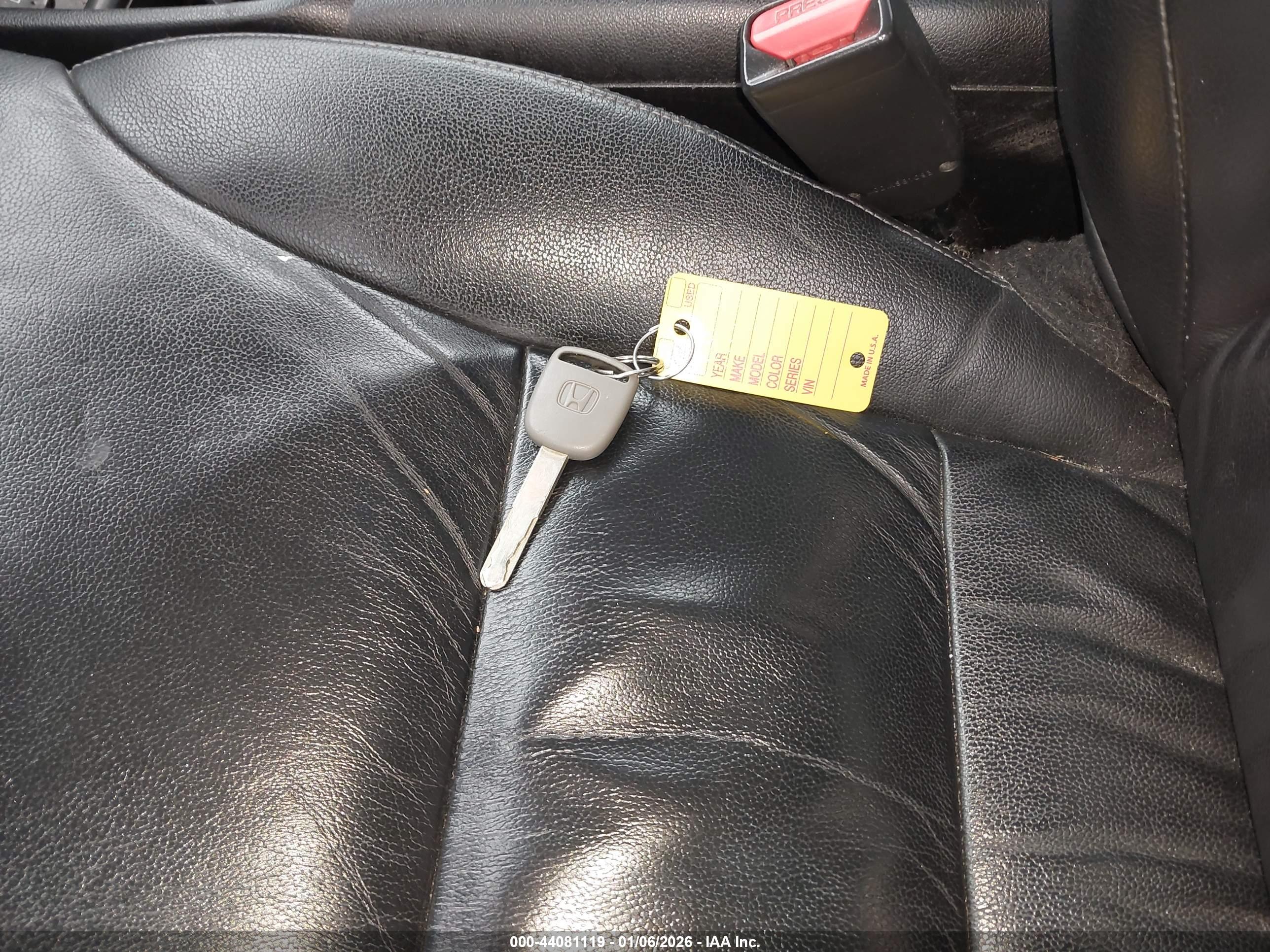 HONDA CR-V image 11