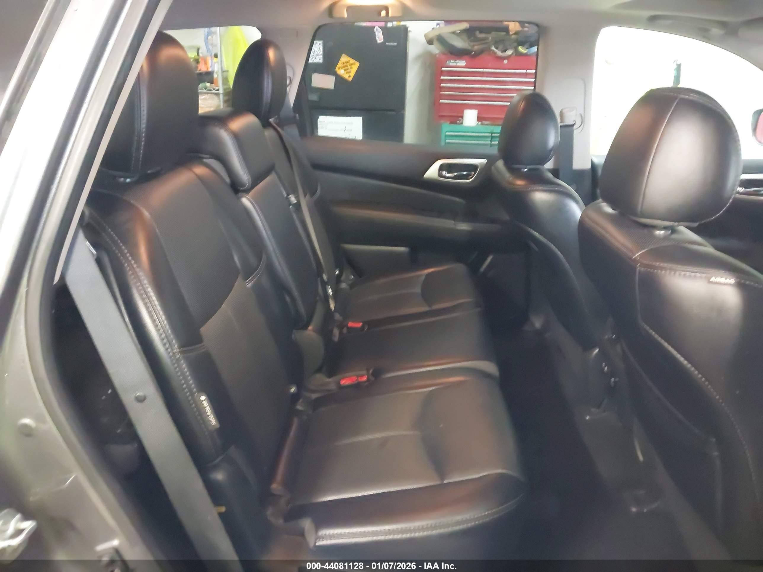 NISSAN PATHFINDER image 8
