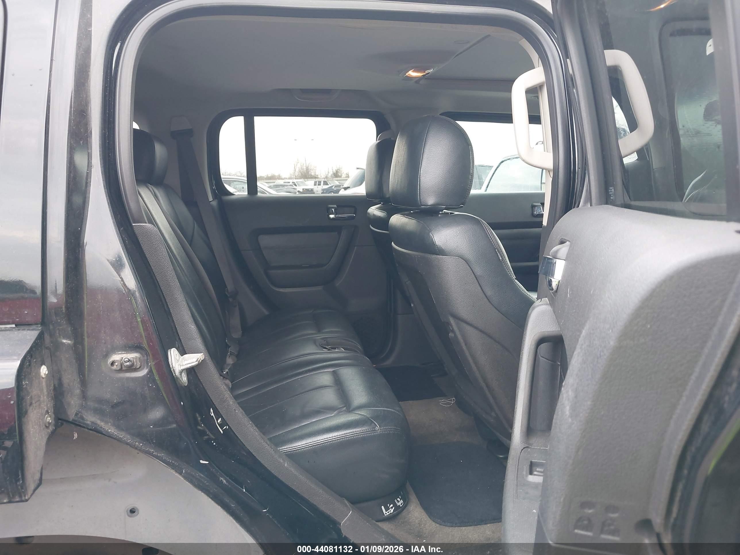 HUMMER H3 image 8