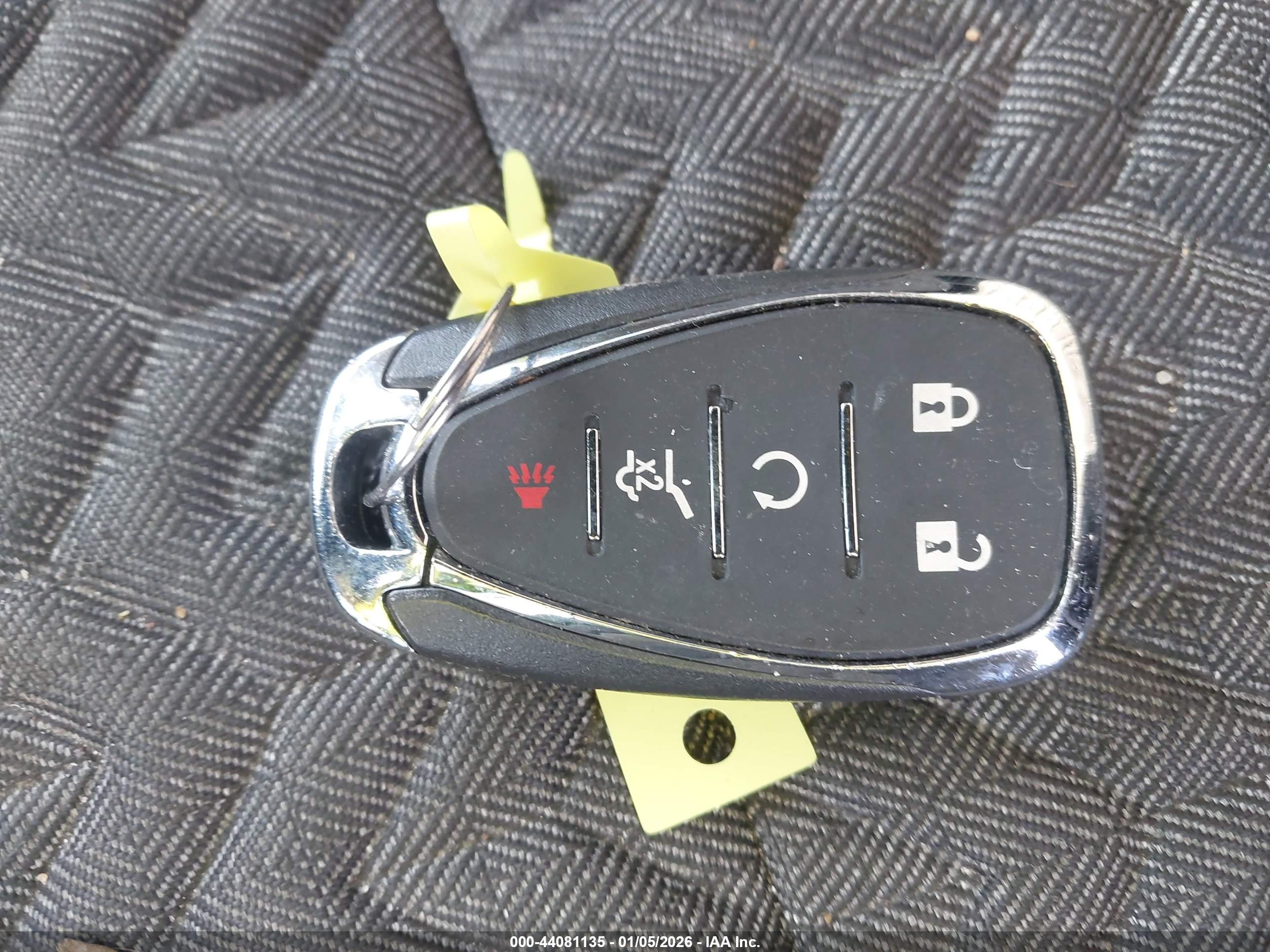 CHEVROLET EQUINOX image 11