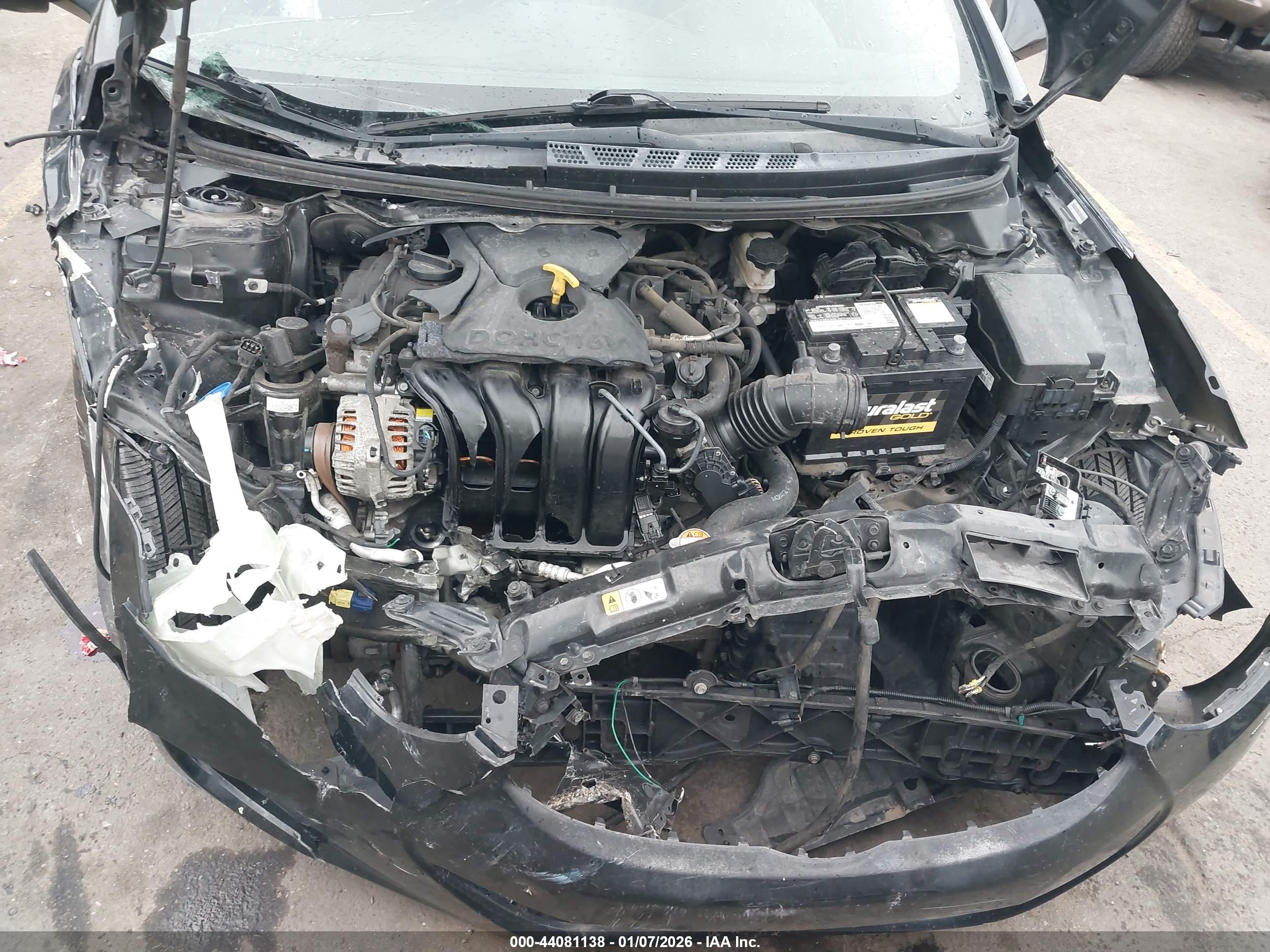 HYUNDAI ELANTRA image 10