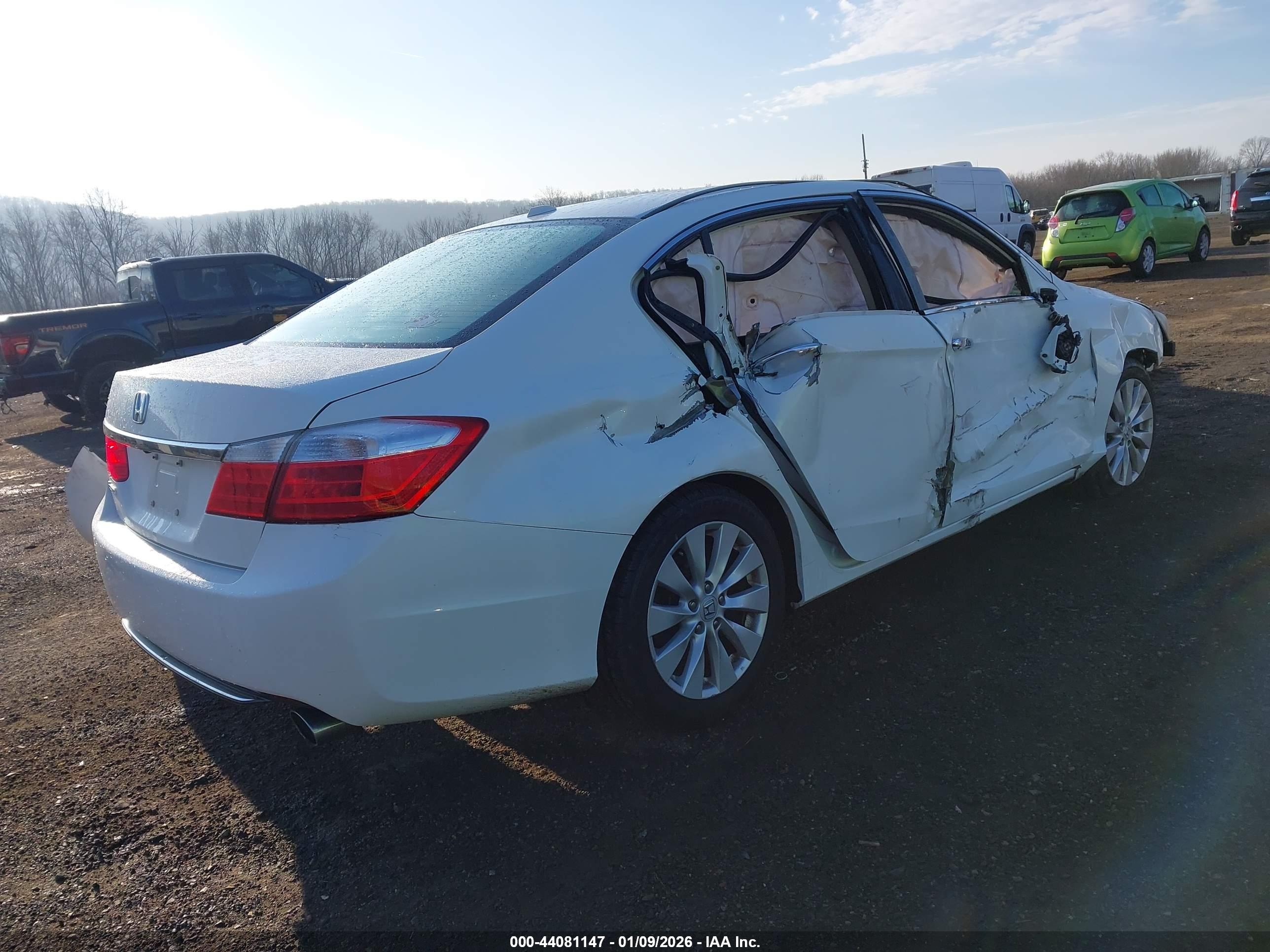 HONDA ACCORD image 4