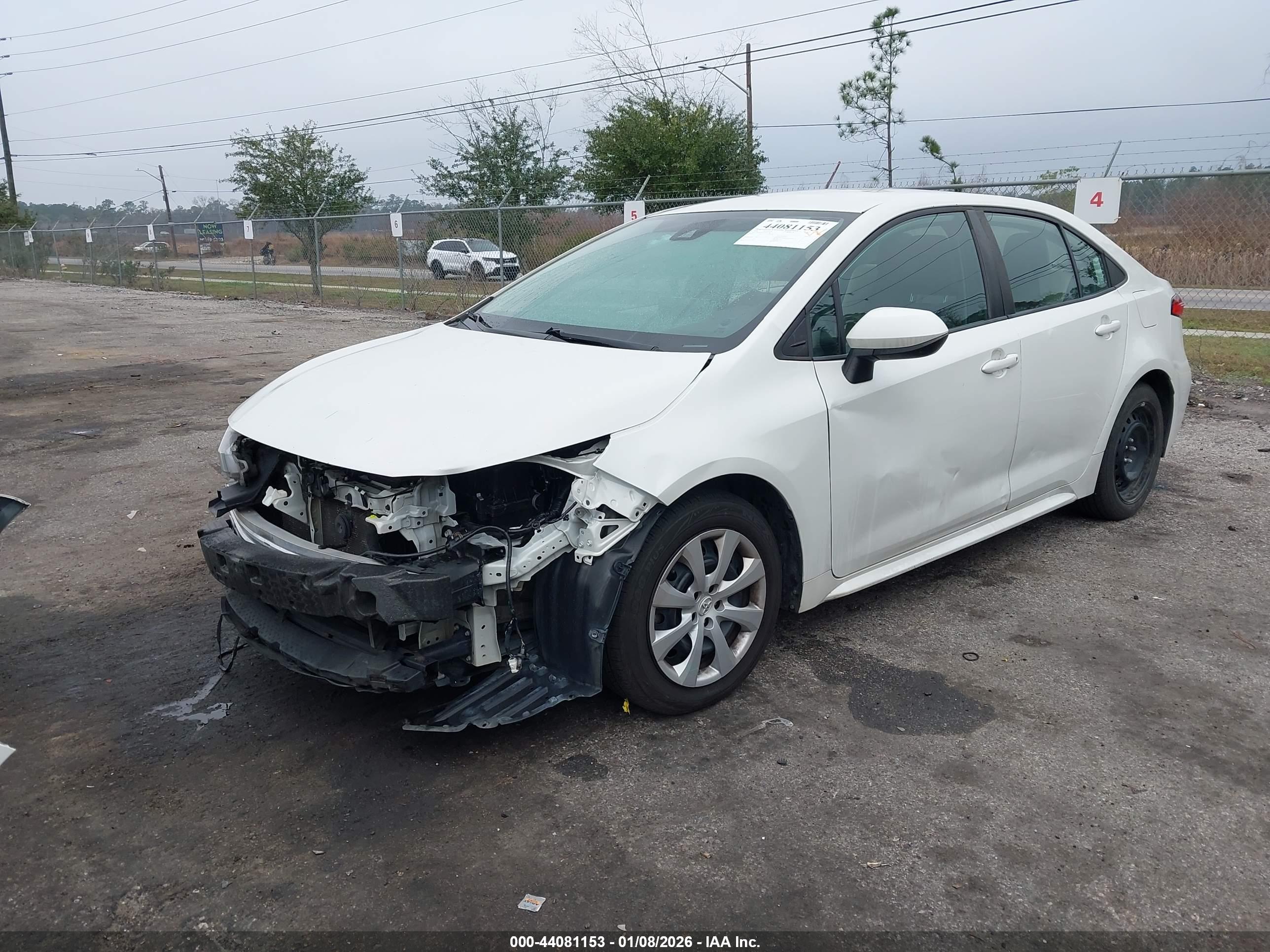 TOYOTA COROLLA image 2