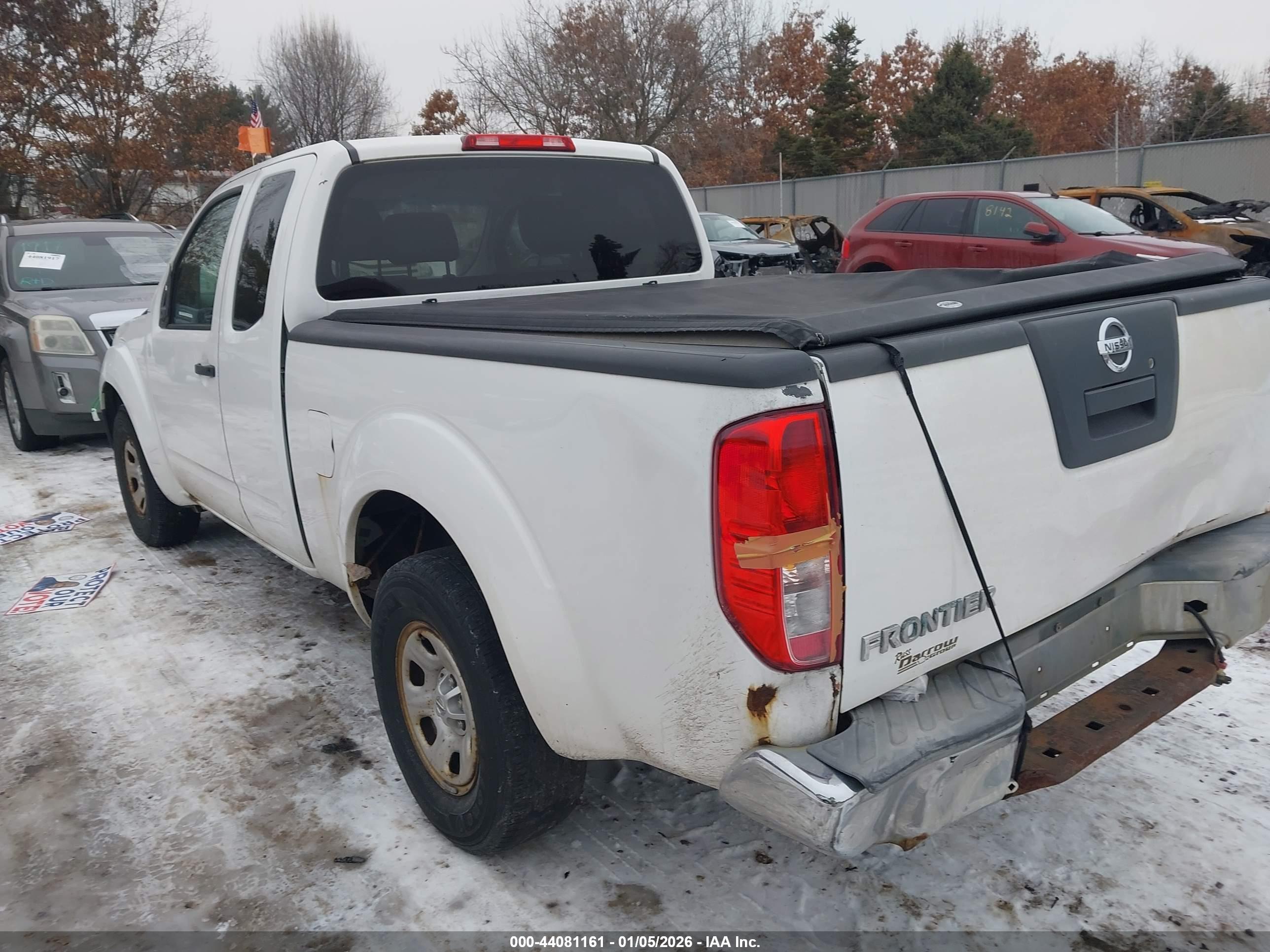NISSAN FRONTIER image 3