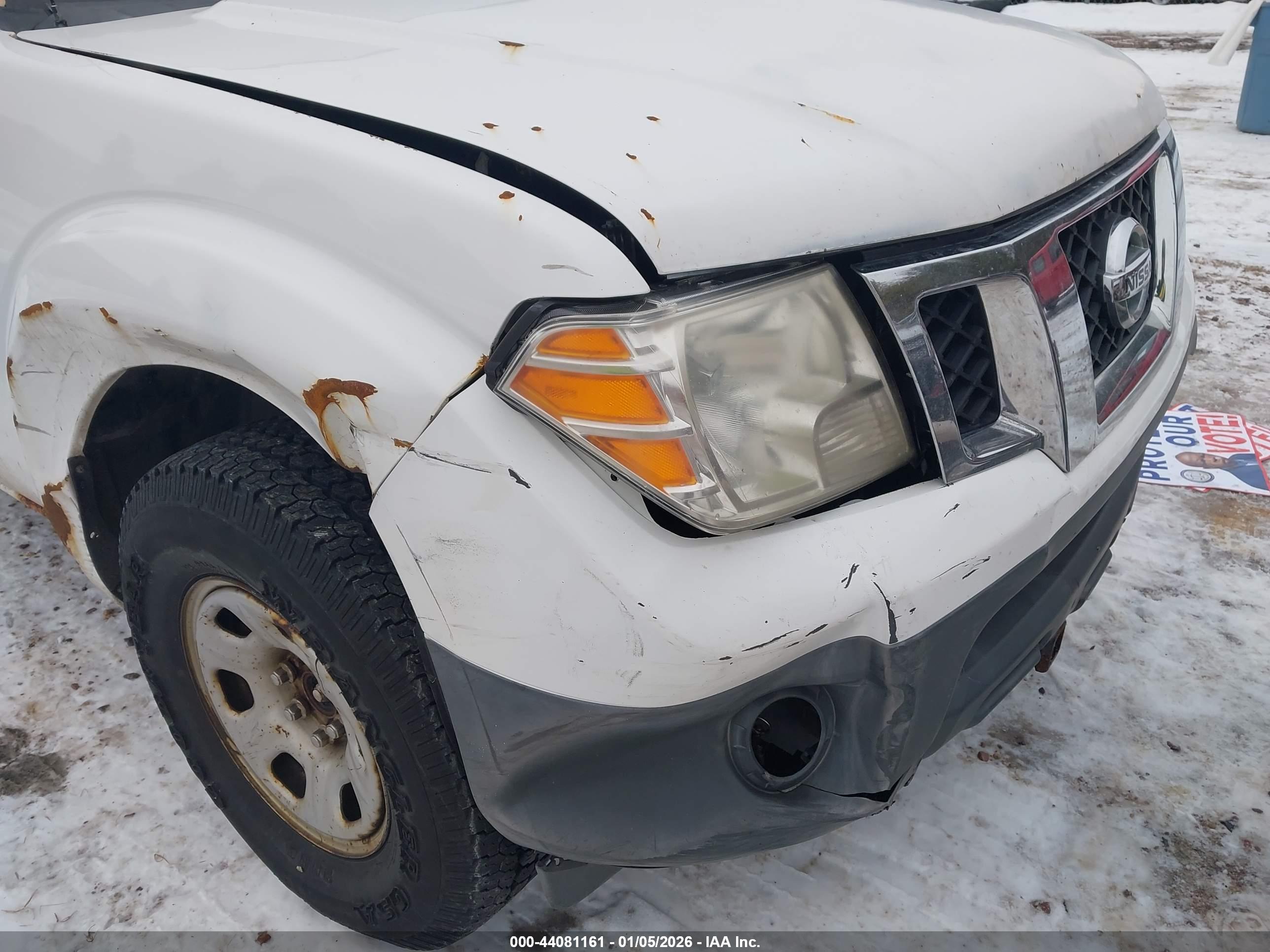 NISSAN FRONTIER image 6