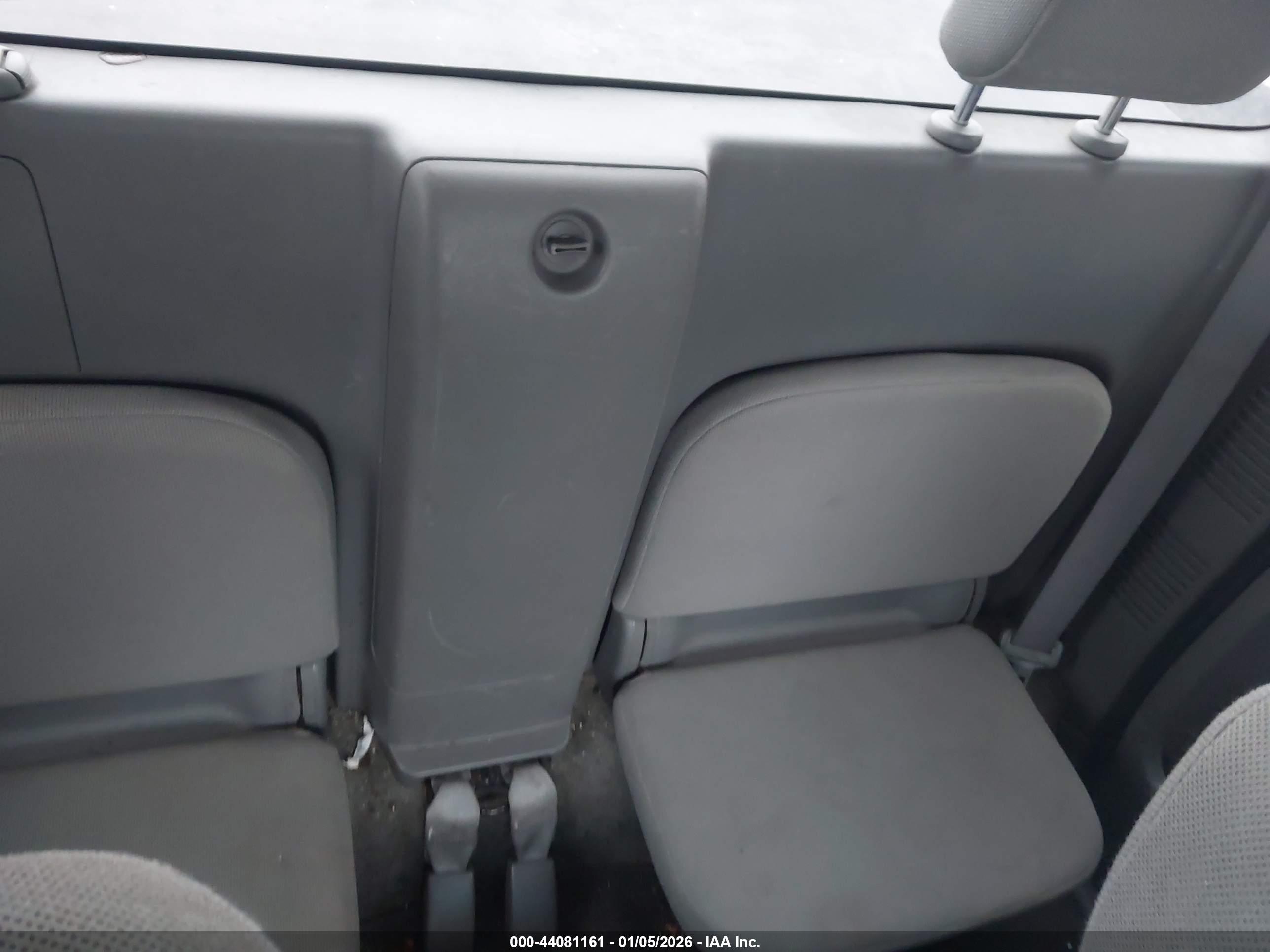 NISSAN FRONTIER image 8