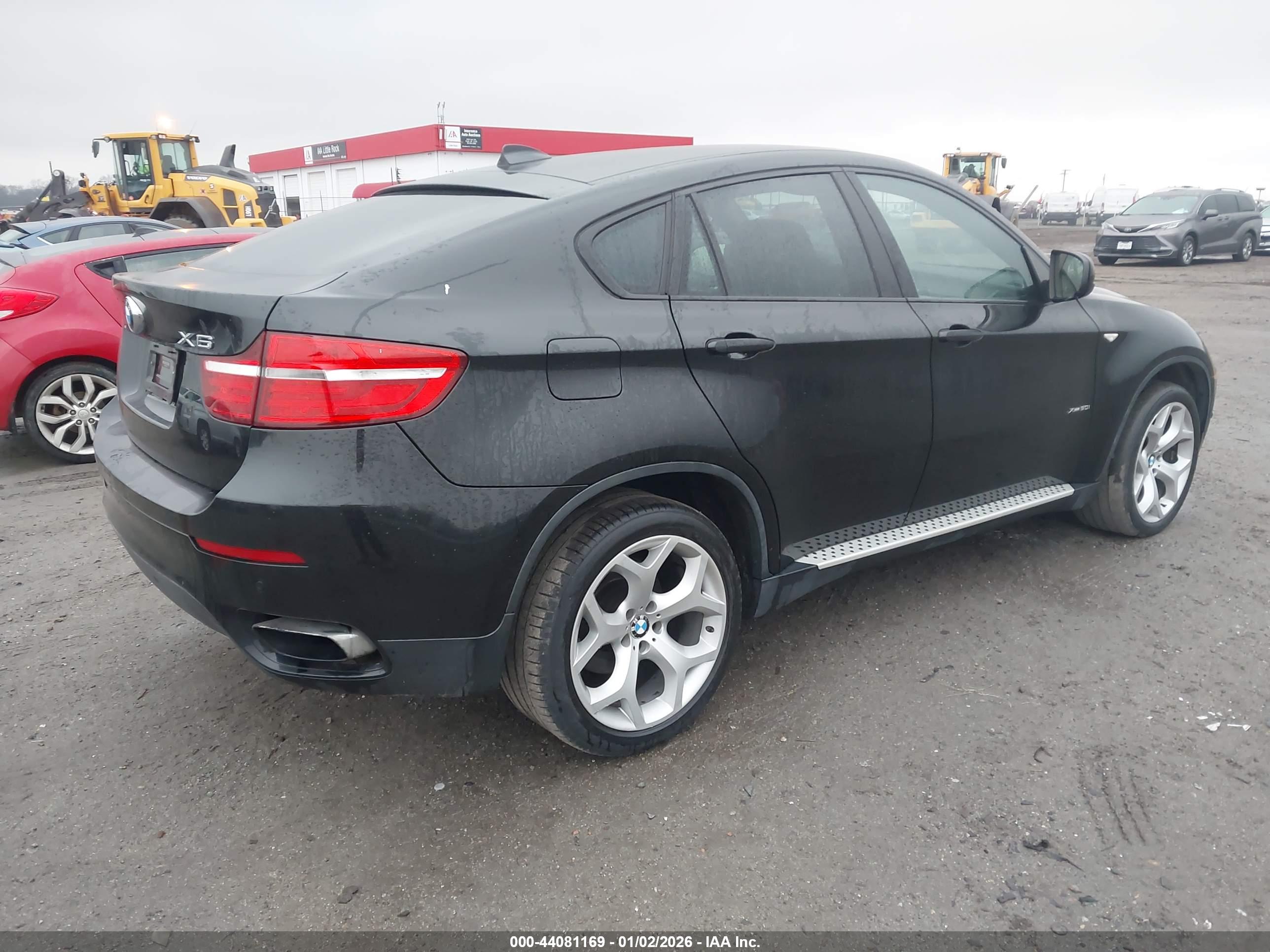 BMW X6 image 4