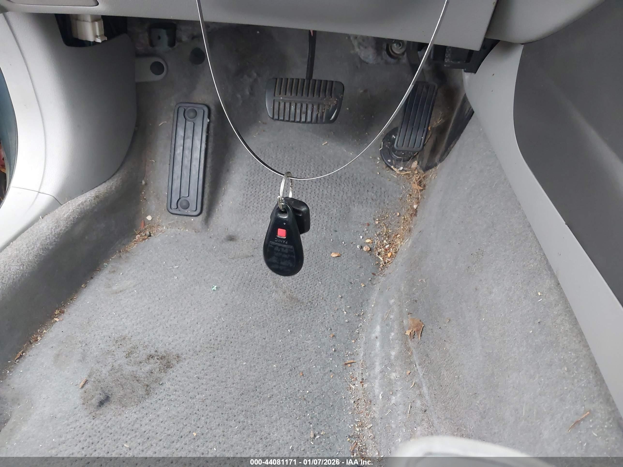 SUBARU FORESTER image 11
