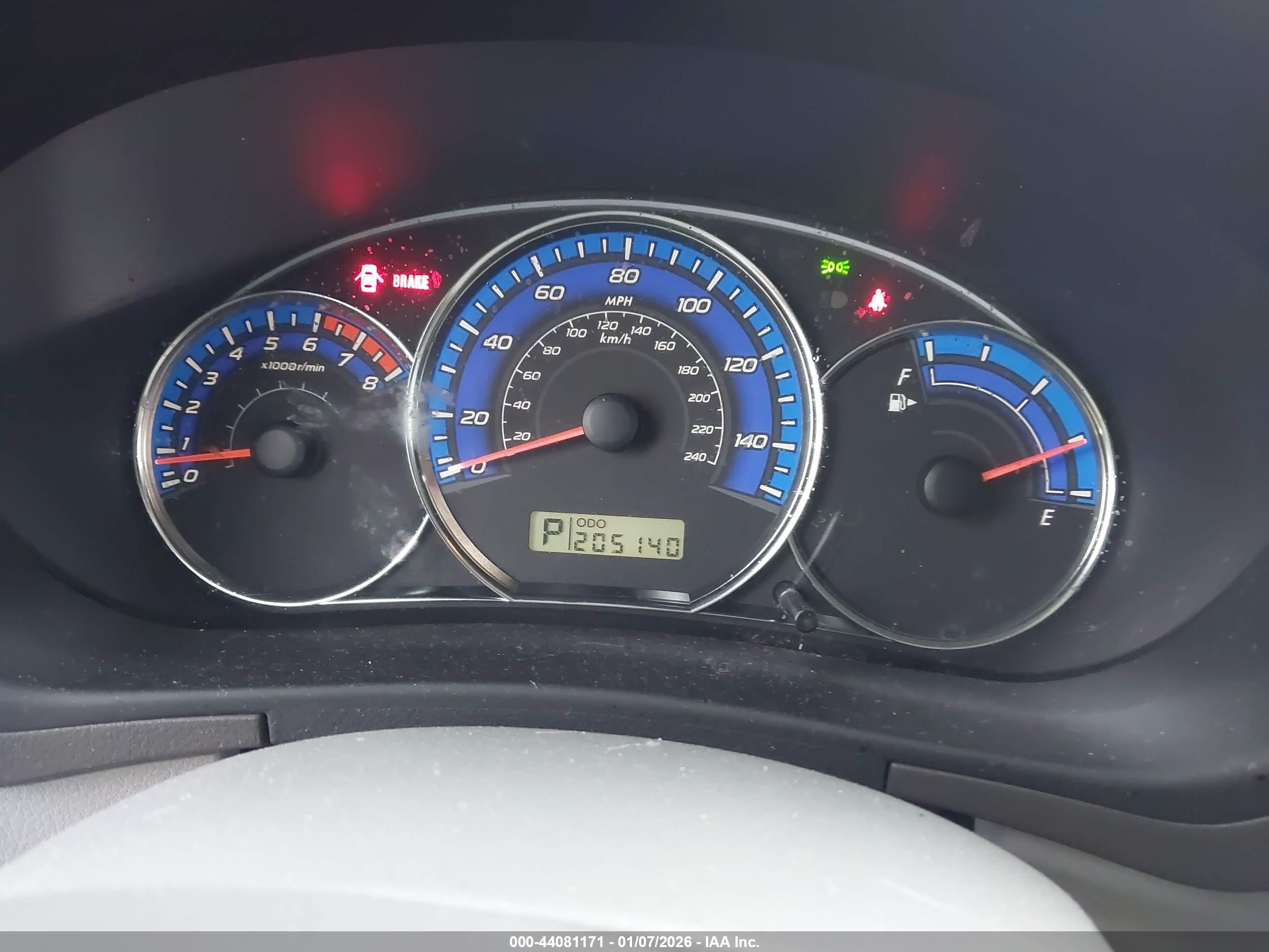 SUBARU FORESTER image 7