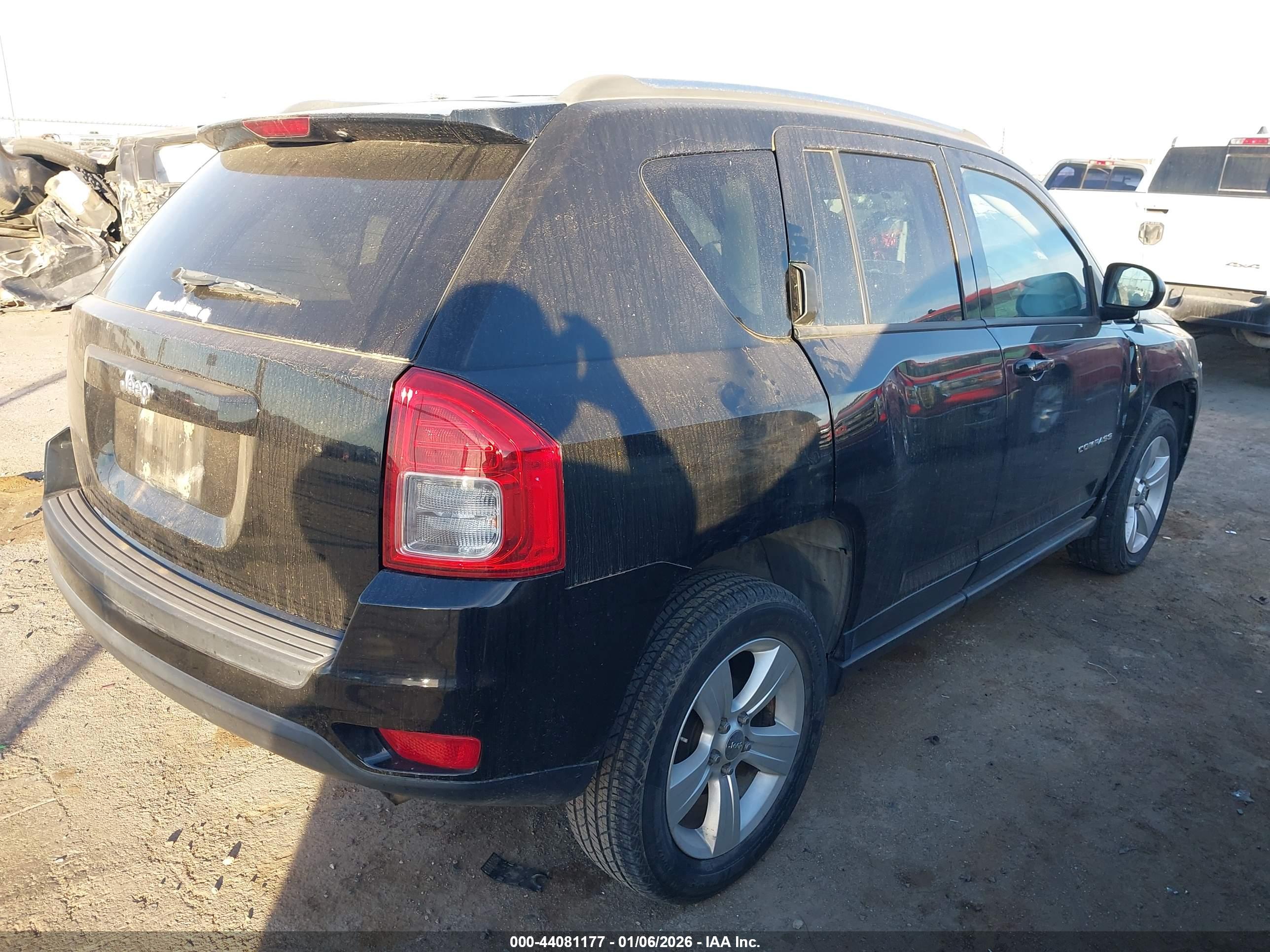 JEEP COMPASS image 4