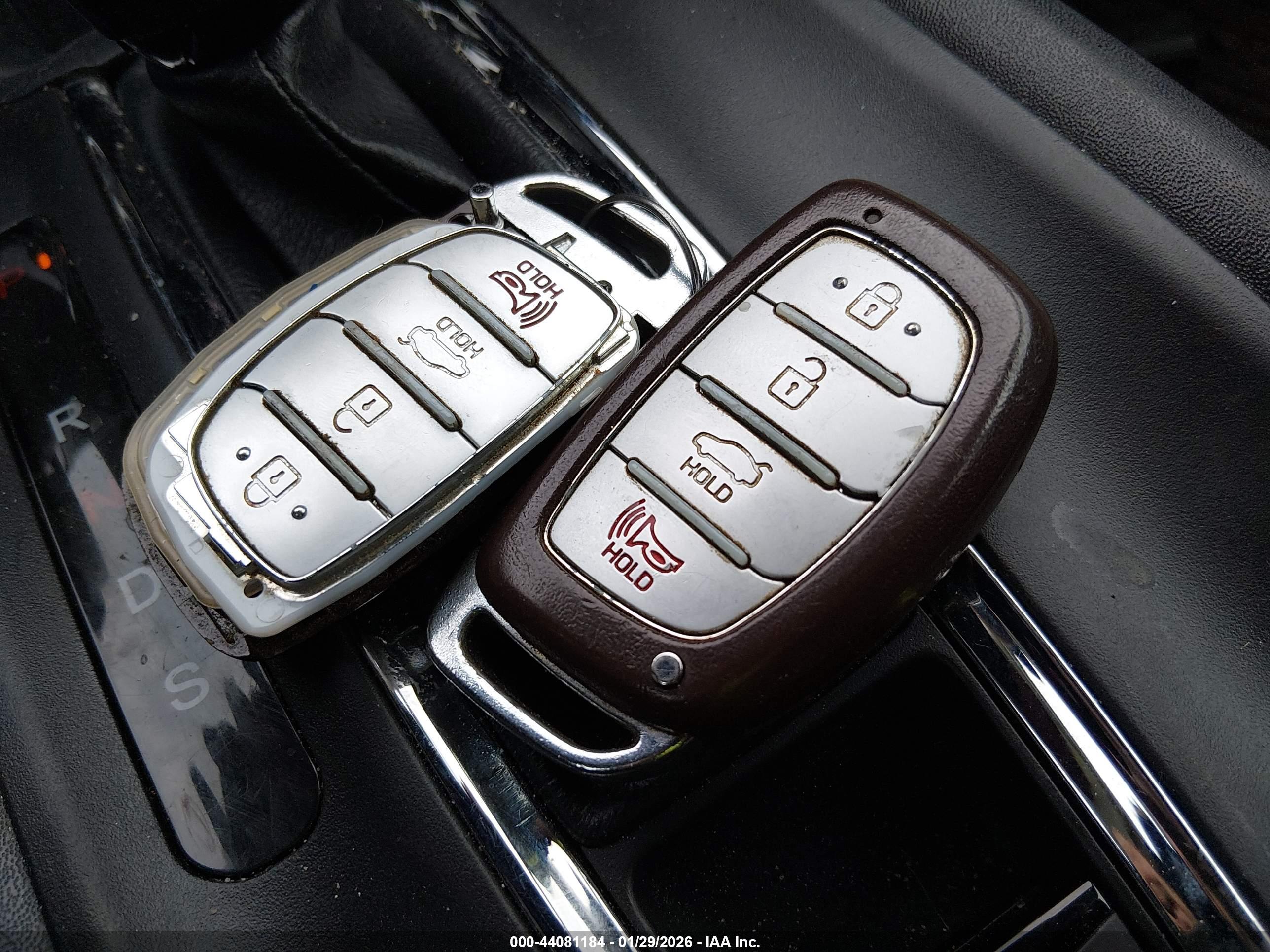 HYUNDAI SONATA image 11