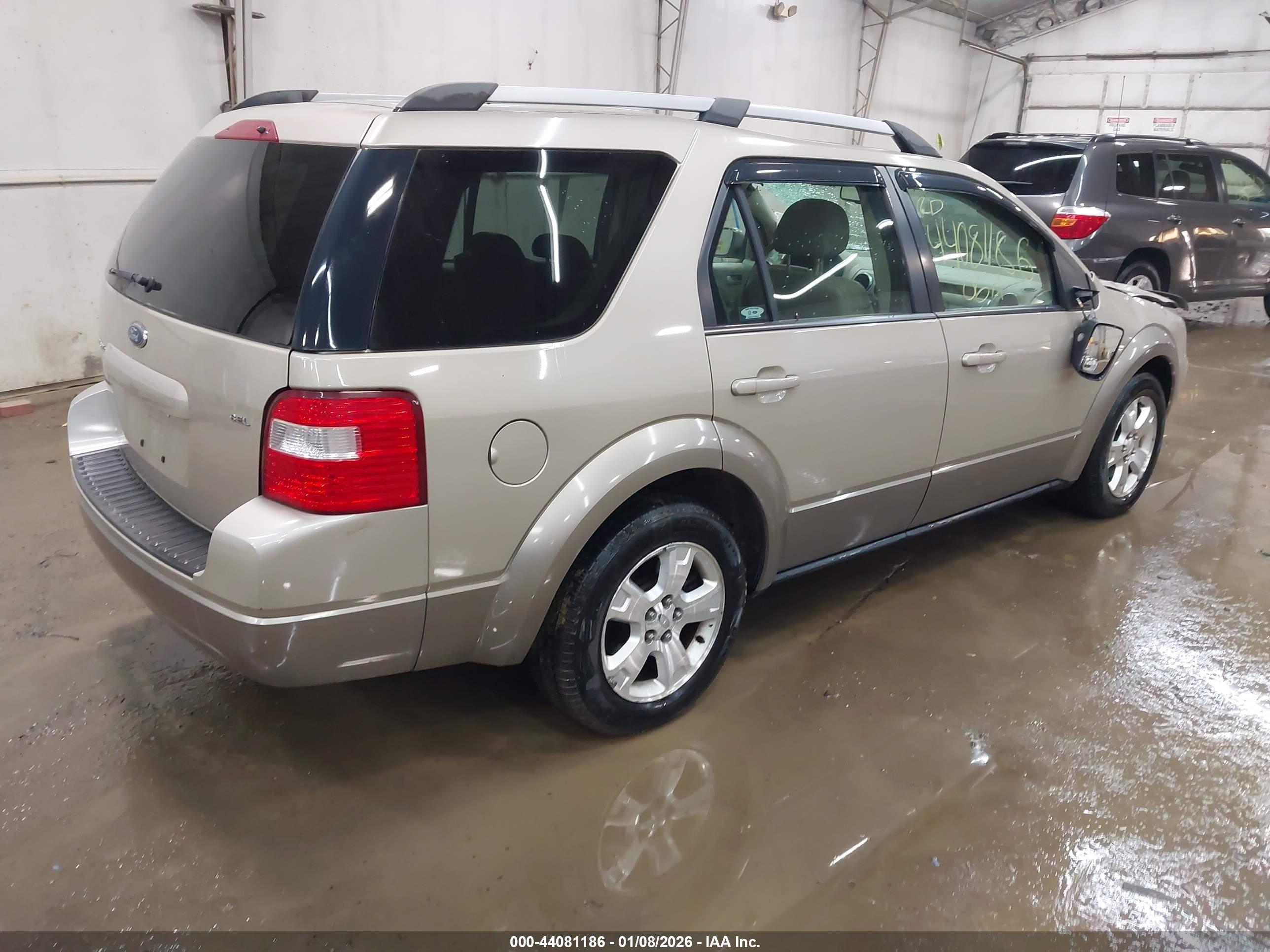 FORD FREESTYLE image 4