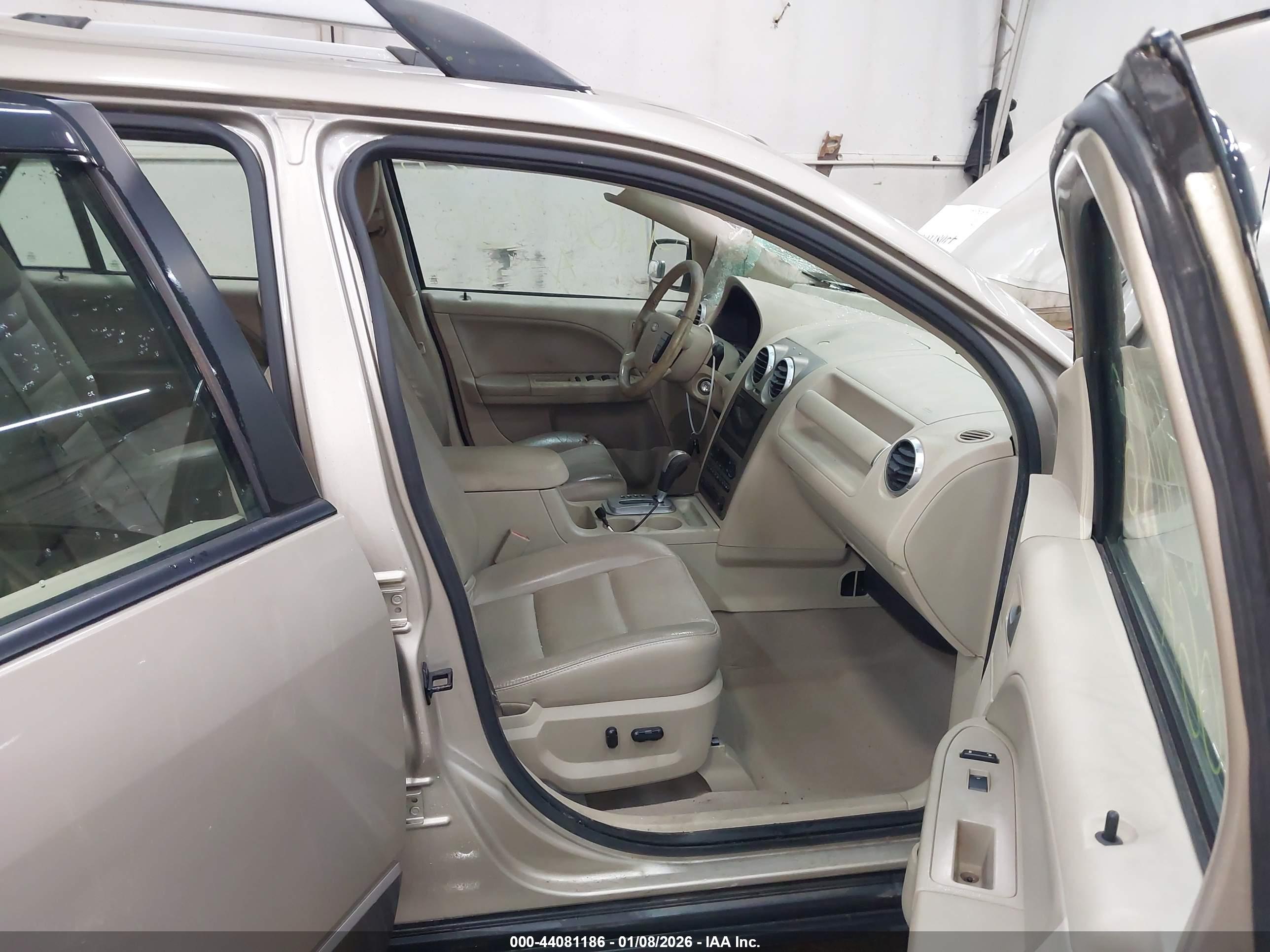 FORD FREESTYLE image 5