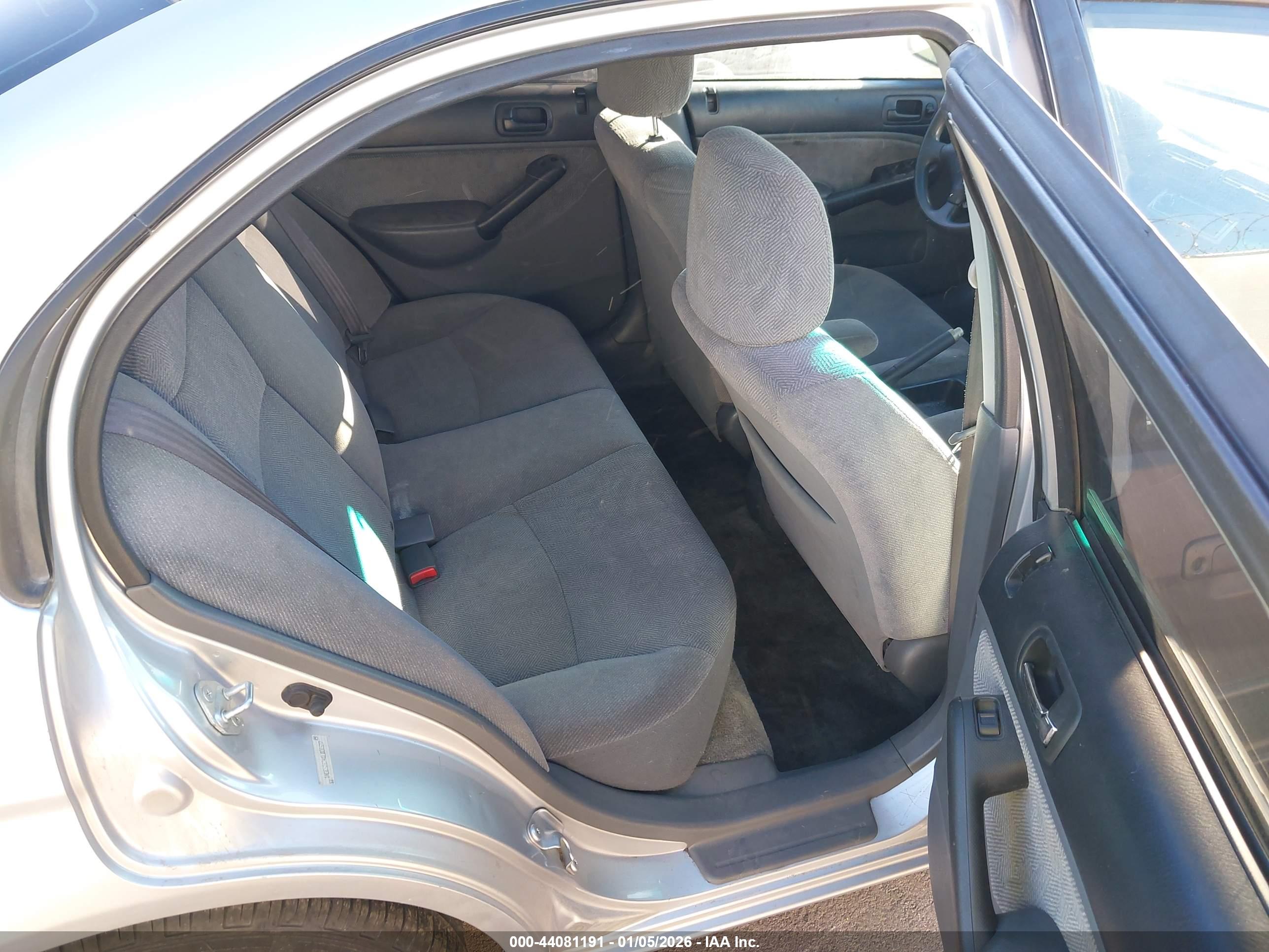 HONDA CIVIC image 8