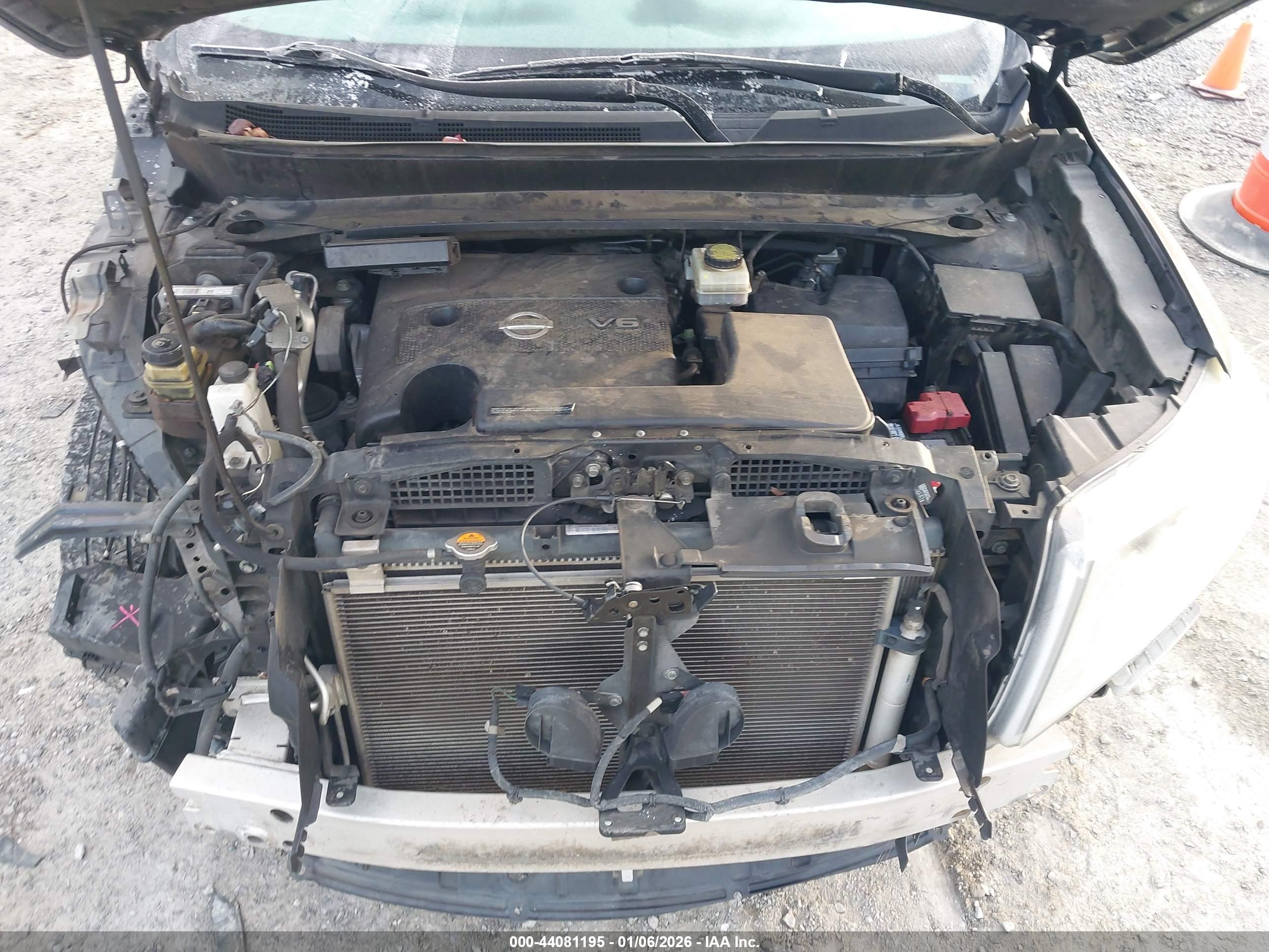 NISSAN PATHFINDER image 10