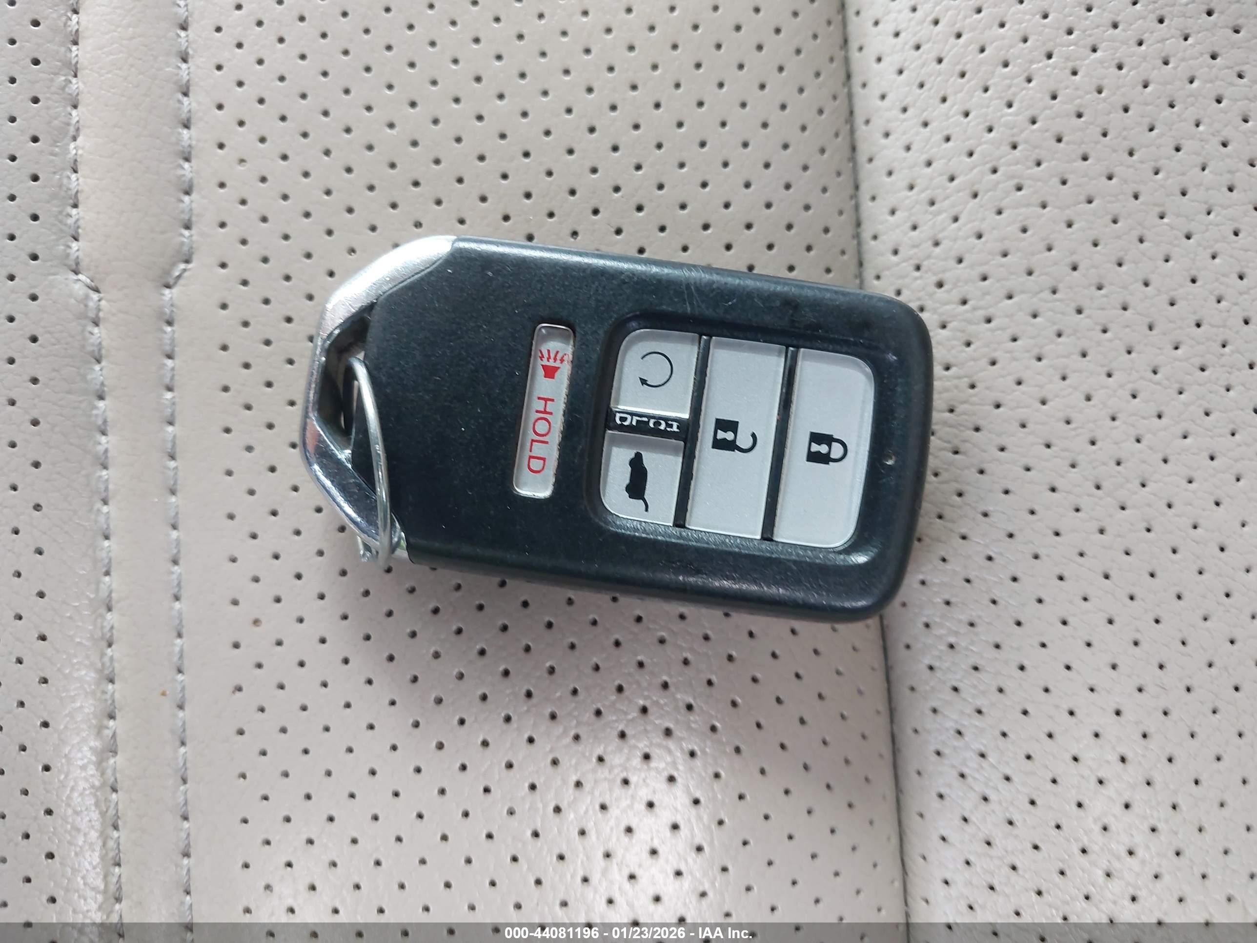 HONDA CR-V image 11