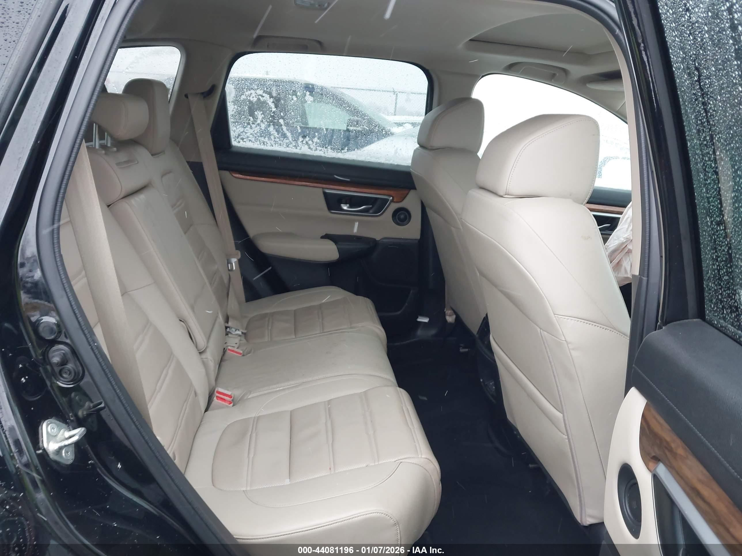 HONDA CR-V image 8