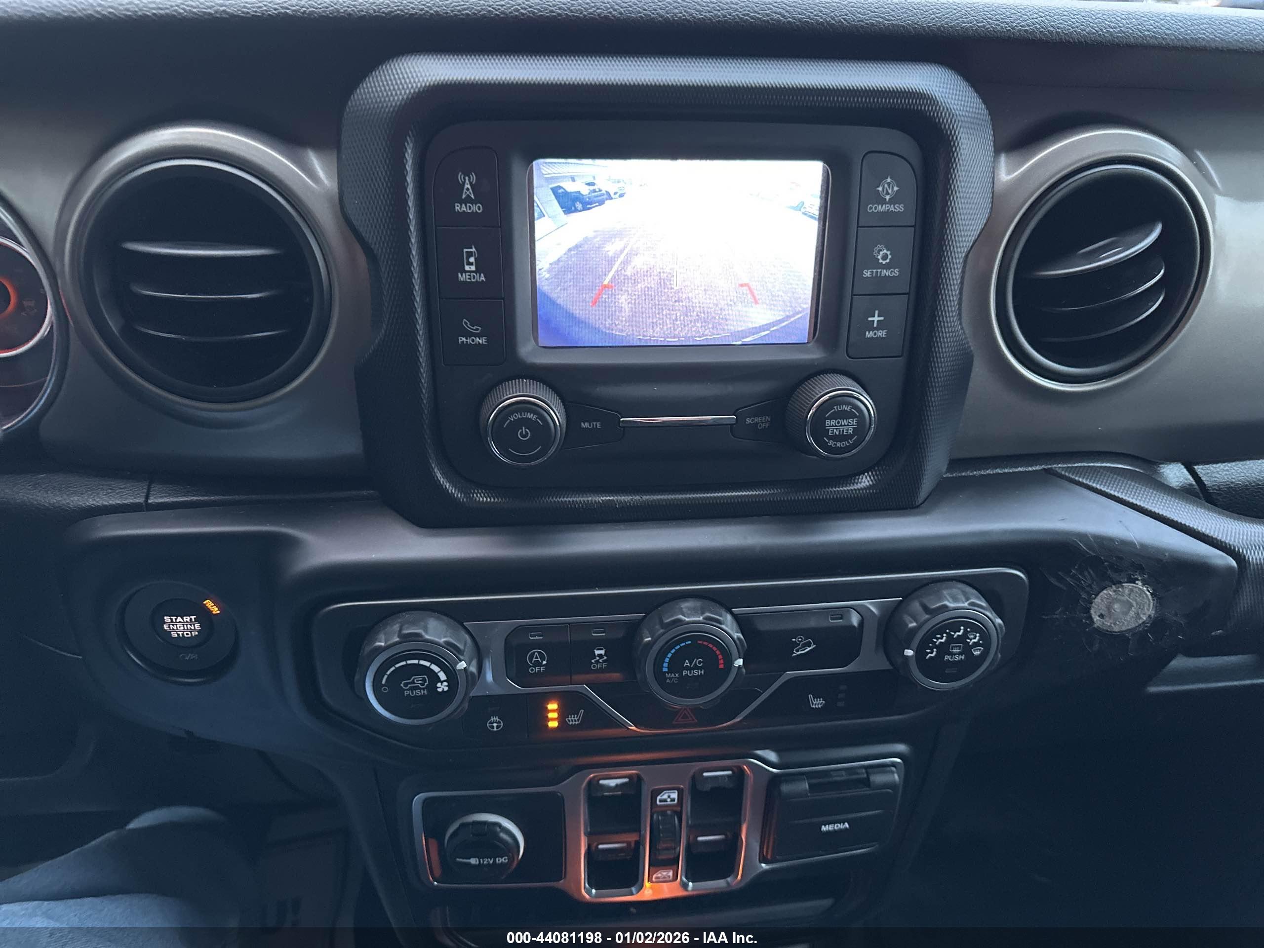 JEEP WRANGLER image 6