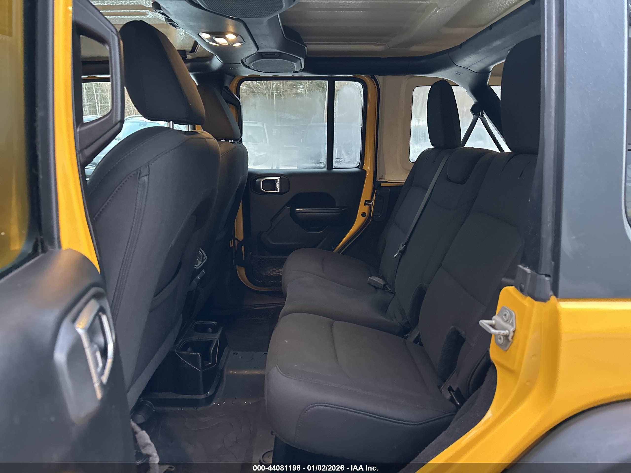 JEEP WRANGLER image 8