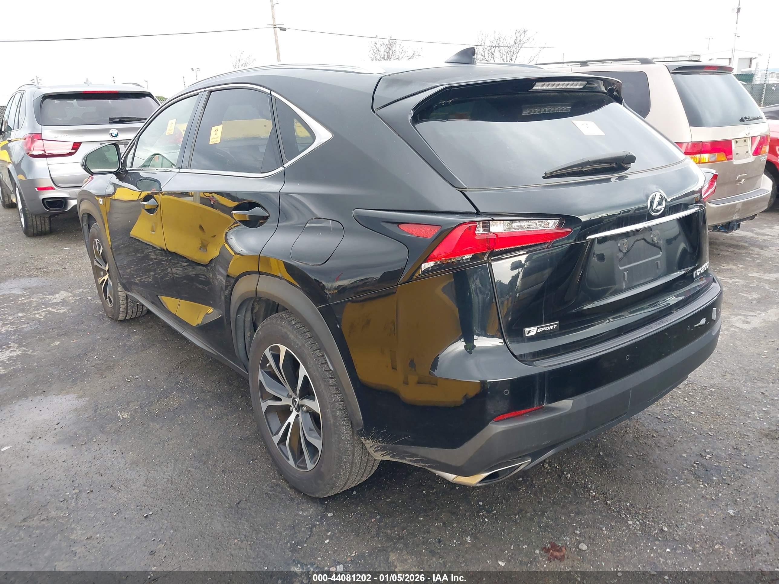 LEXUS NX image 3