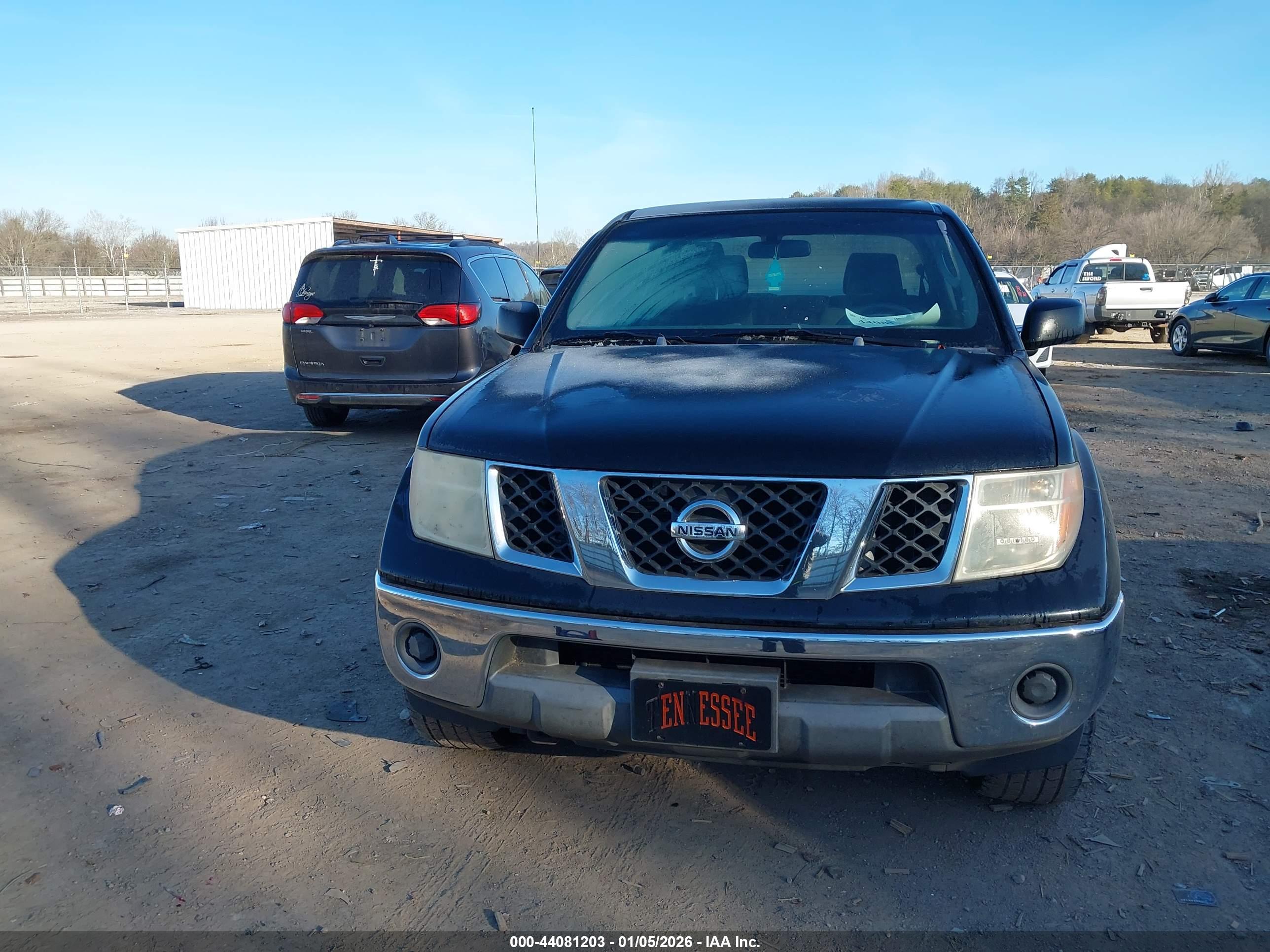 NISSAN FRONTIER image 6