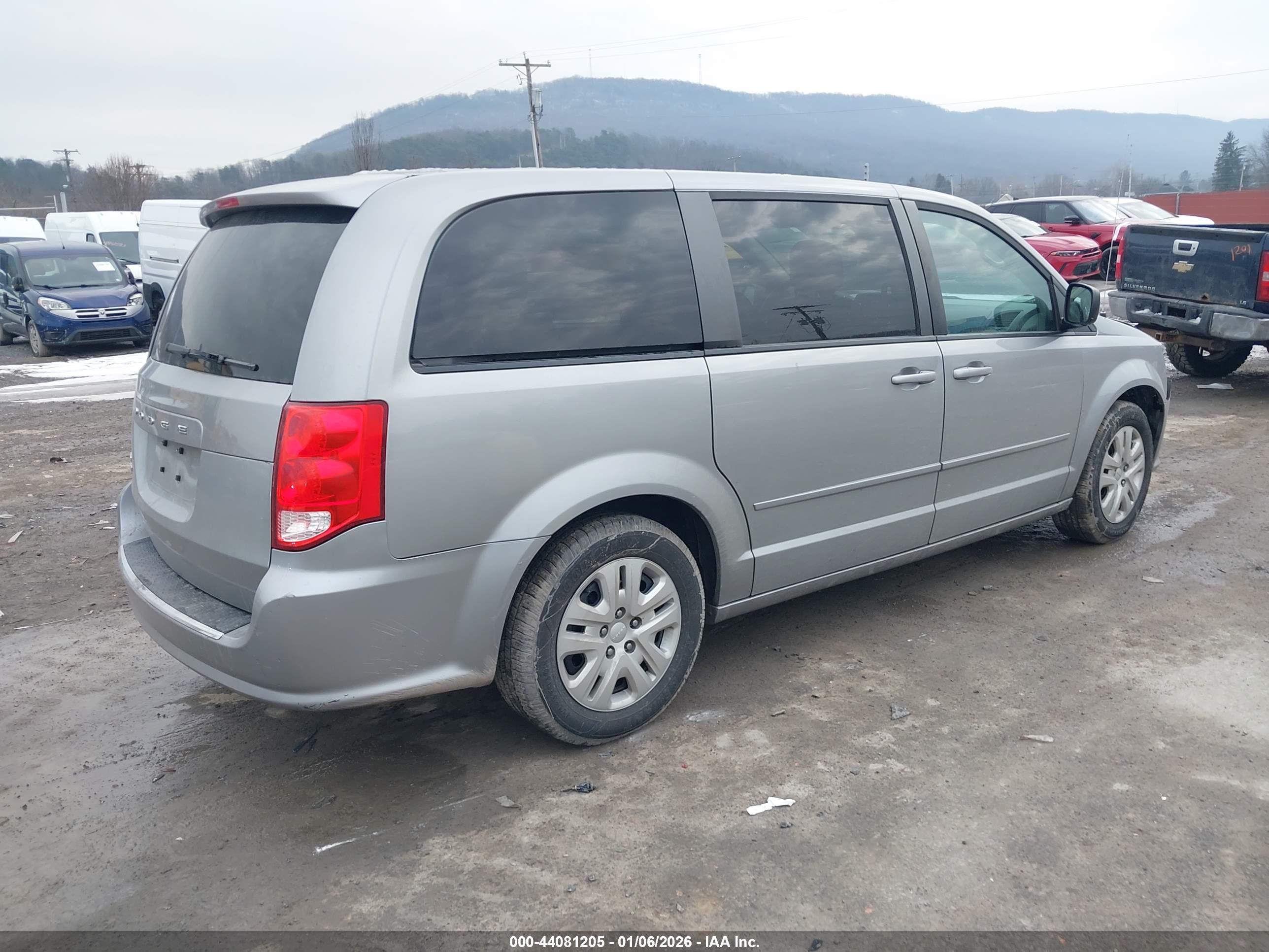 DODGE GRAND image 4
