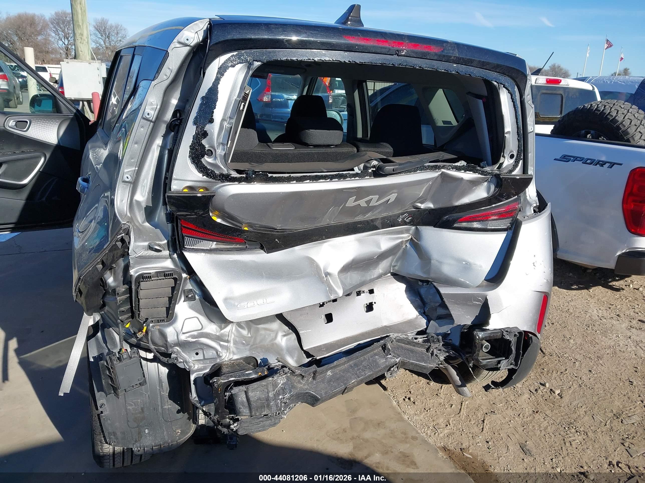 KIA SOUL image 6