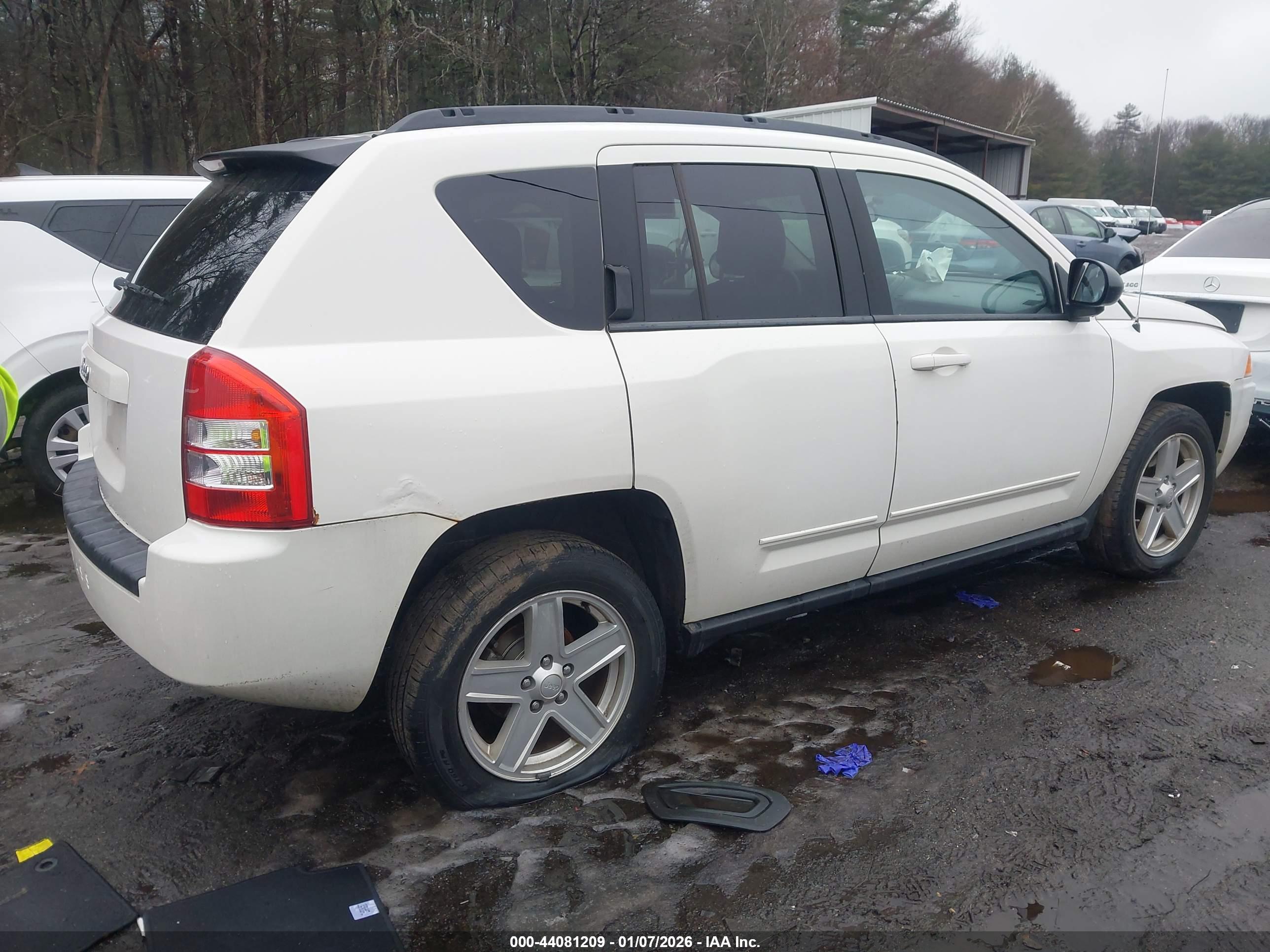 JEEP COMPASS image 4