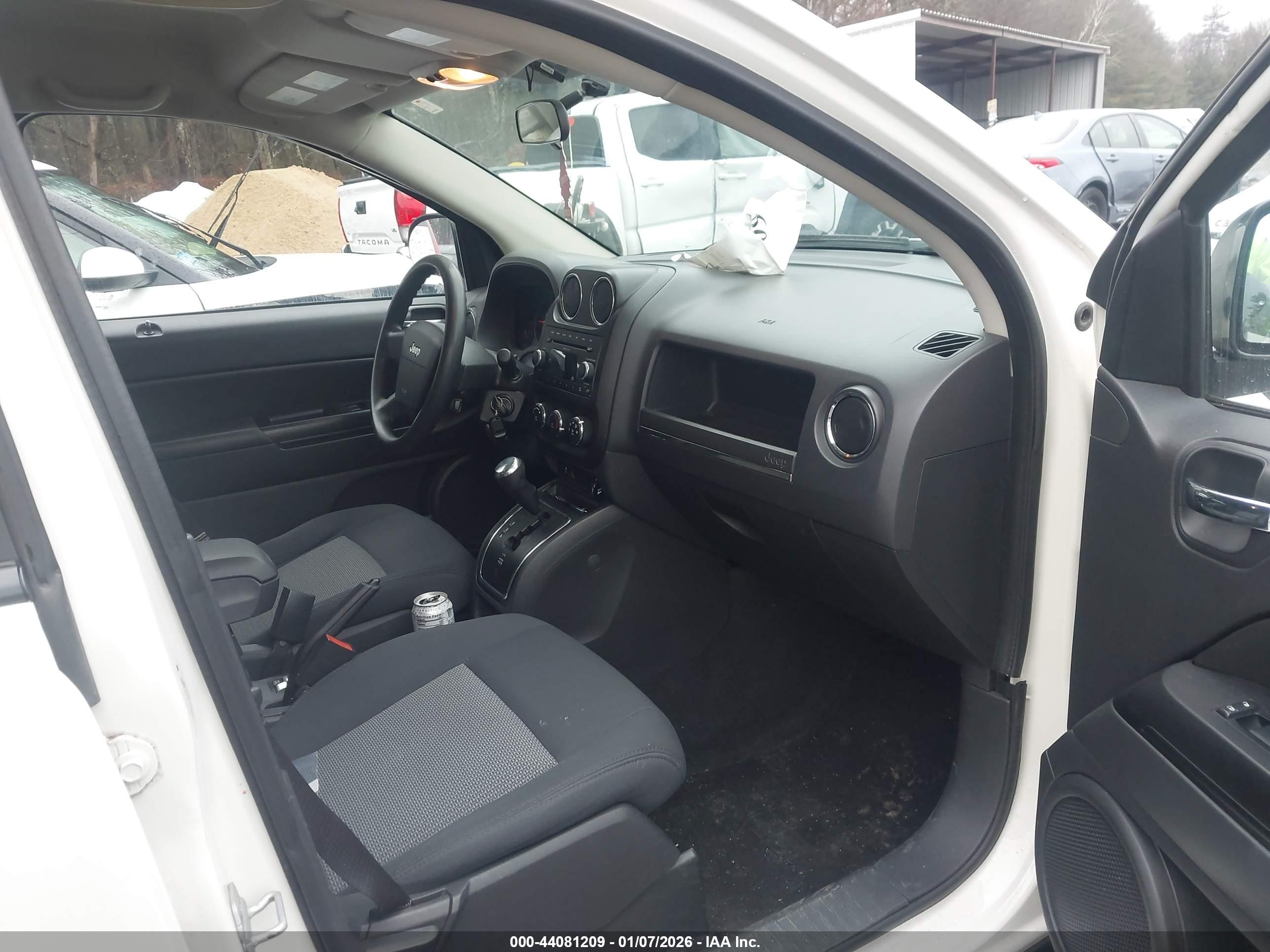 JEEP COMPASS image 5