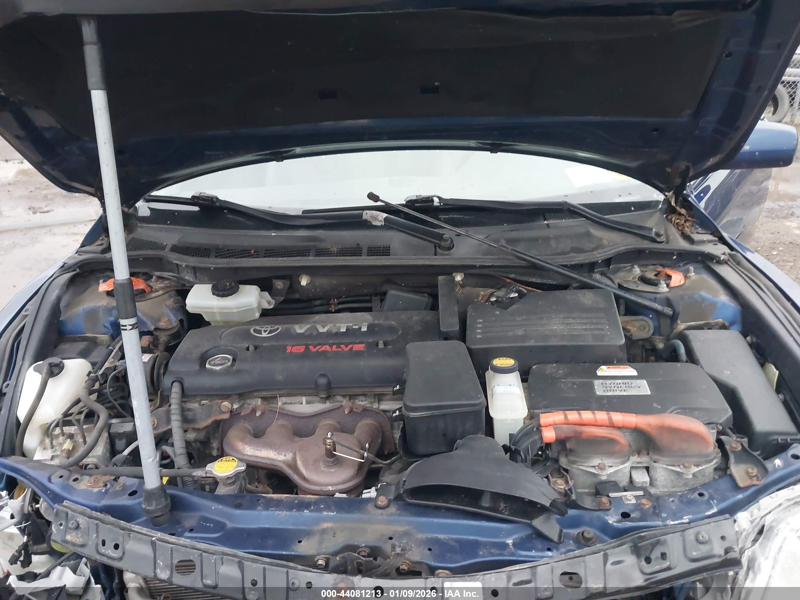 TOYOTA CAMRY image 10